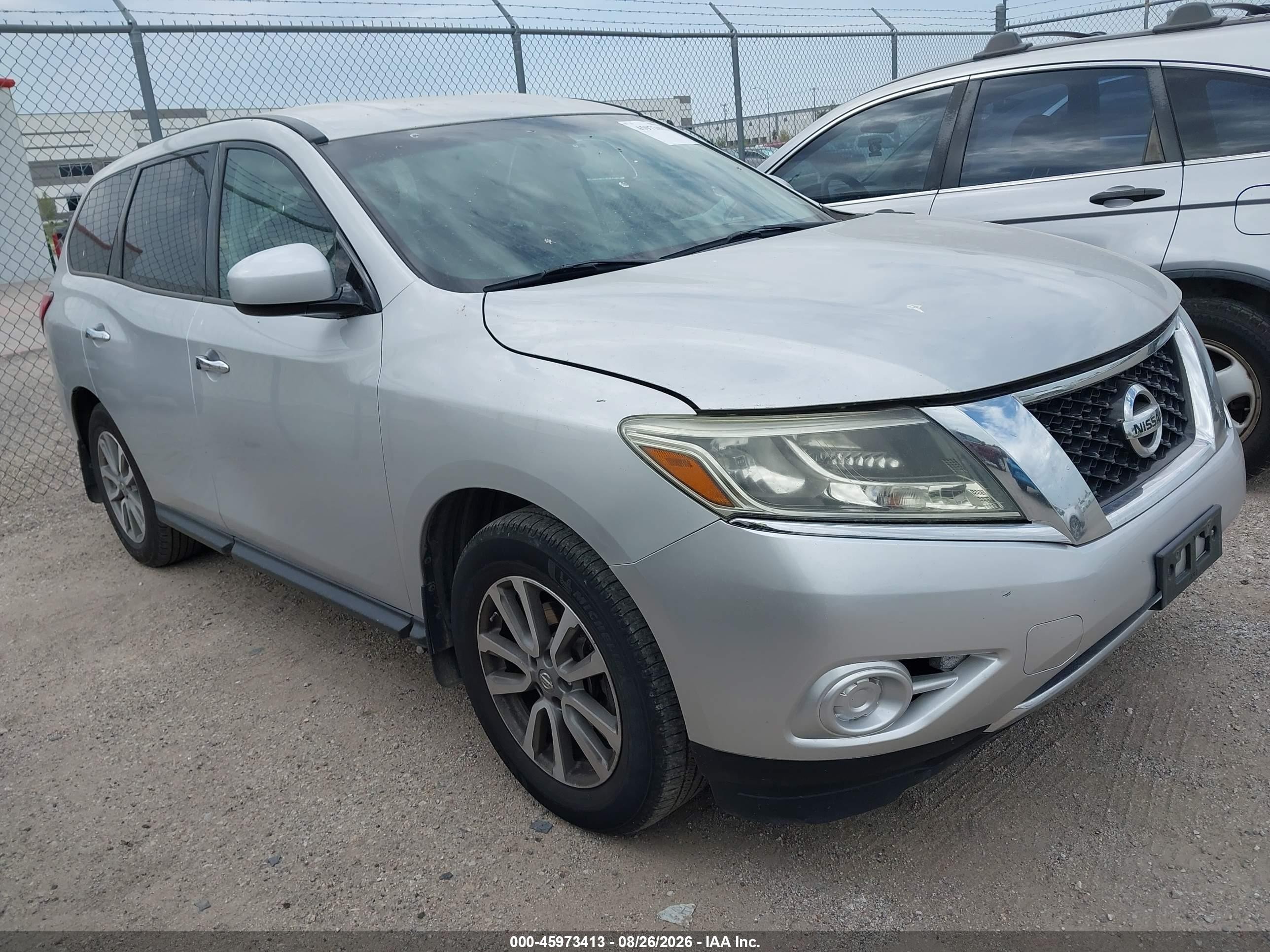 2015 Nissan Pathfinder S Silver vin: 5N1AR2MN0FC606218