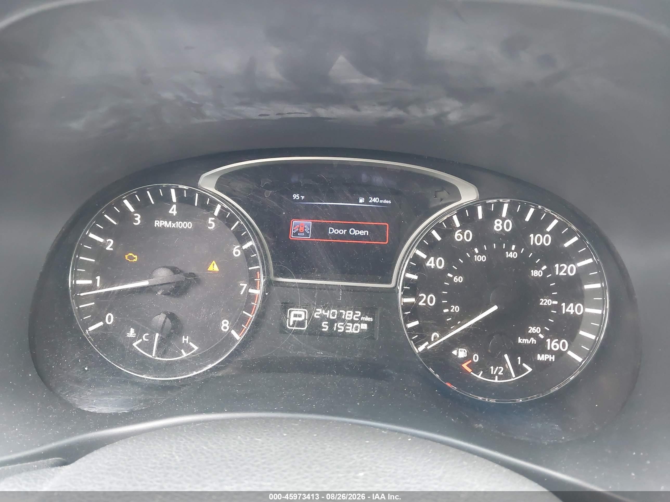 2015 Nissan Pathfinder S Silver vin: 5N1AR2MN0FC606218