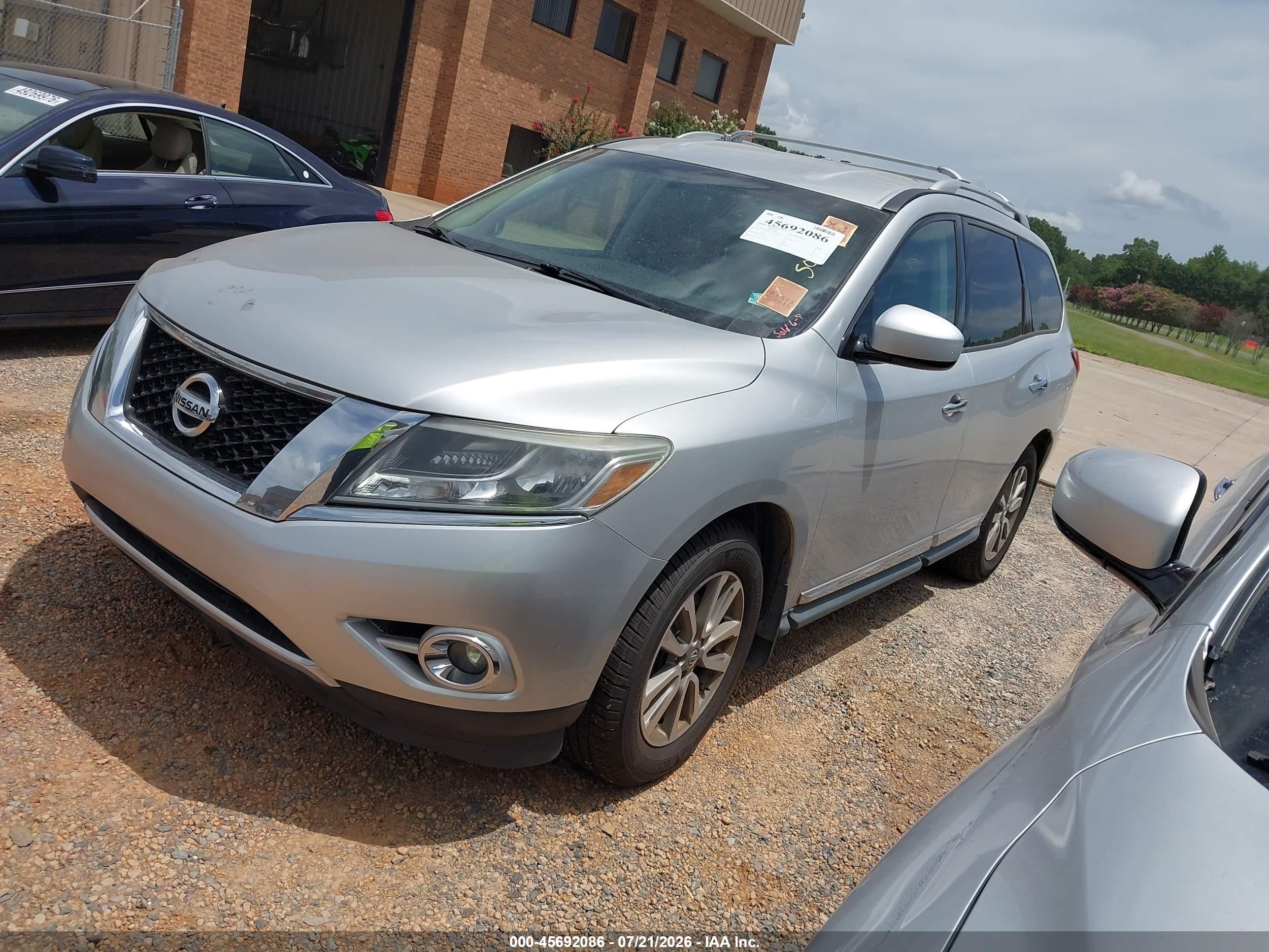 2015 Nissan Pathfinder Sl Silver vin: 5N1AR2MN0FC611855