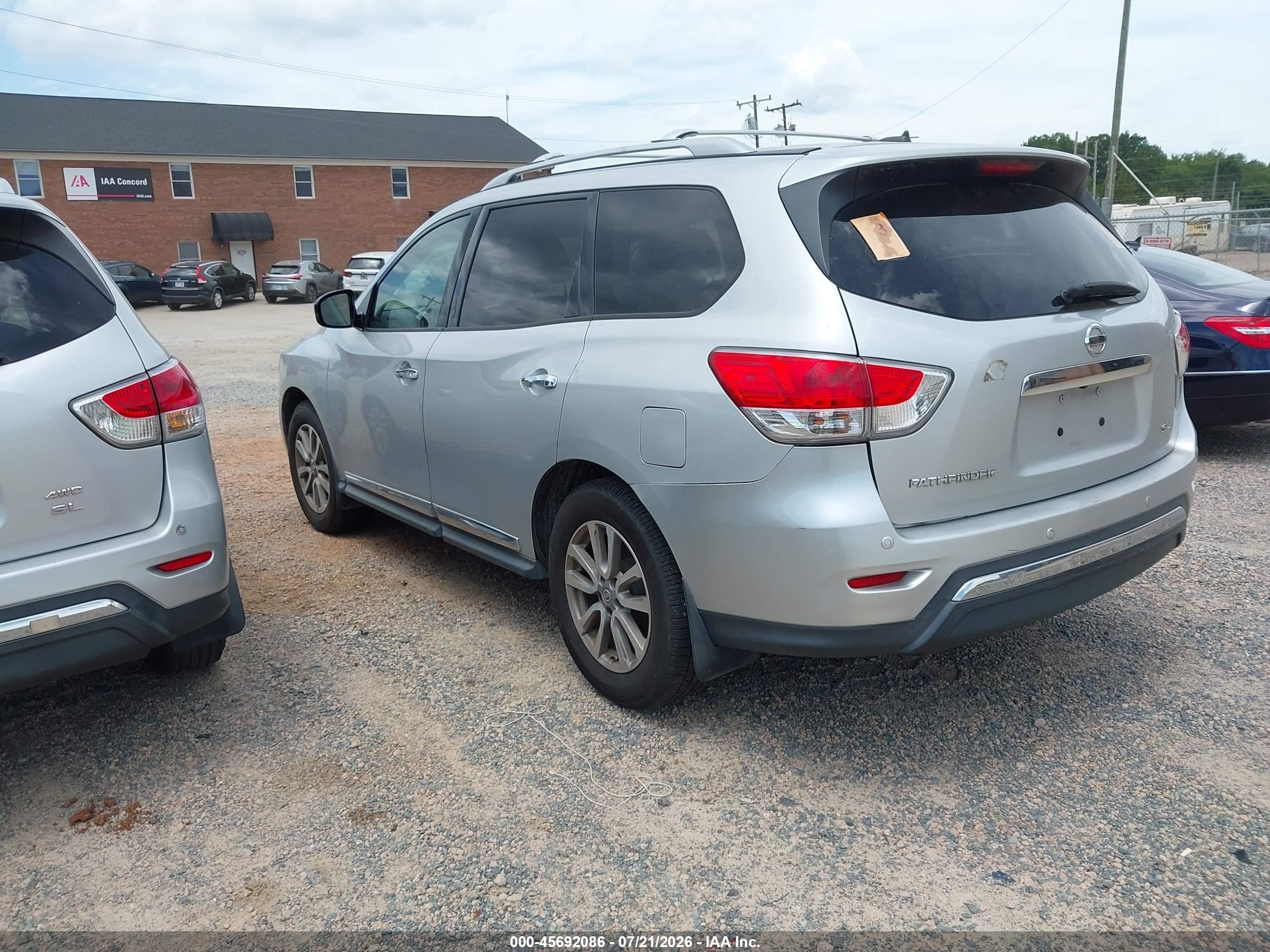 2015 Nissan Pathfinder Sl Silver vin: 5N1AR2MN0FC611855