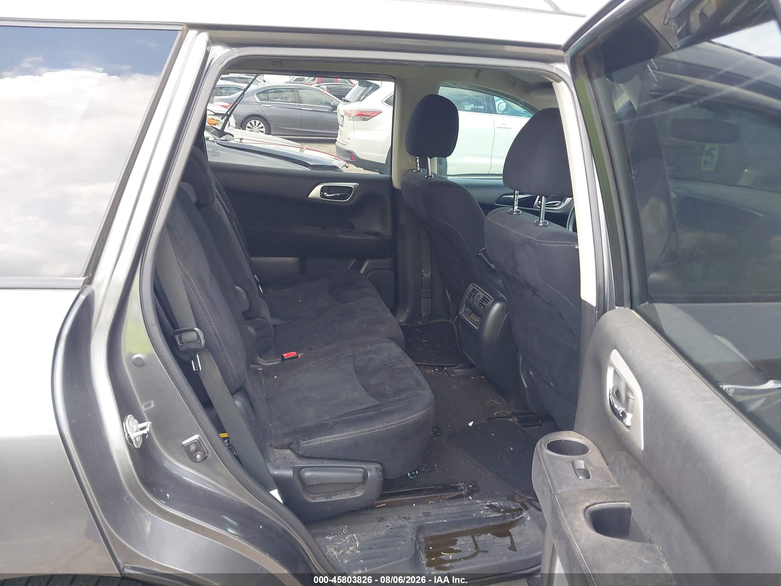 2015 Nissan Pathfinder Sv Серый vin: 5N1AR2MN0FC614934