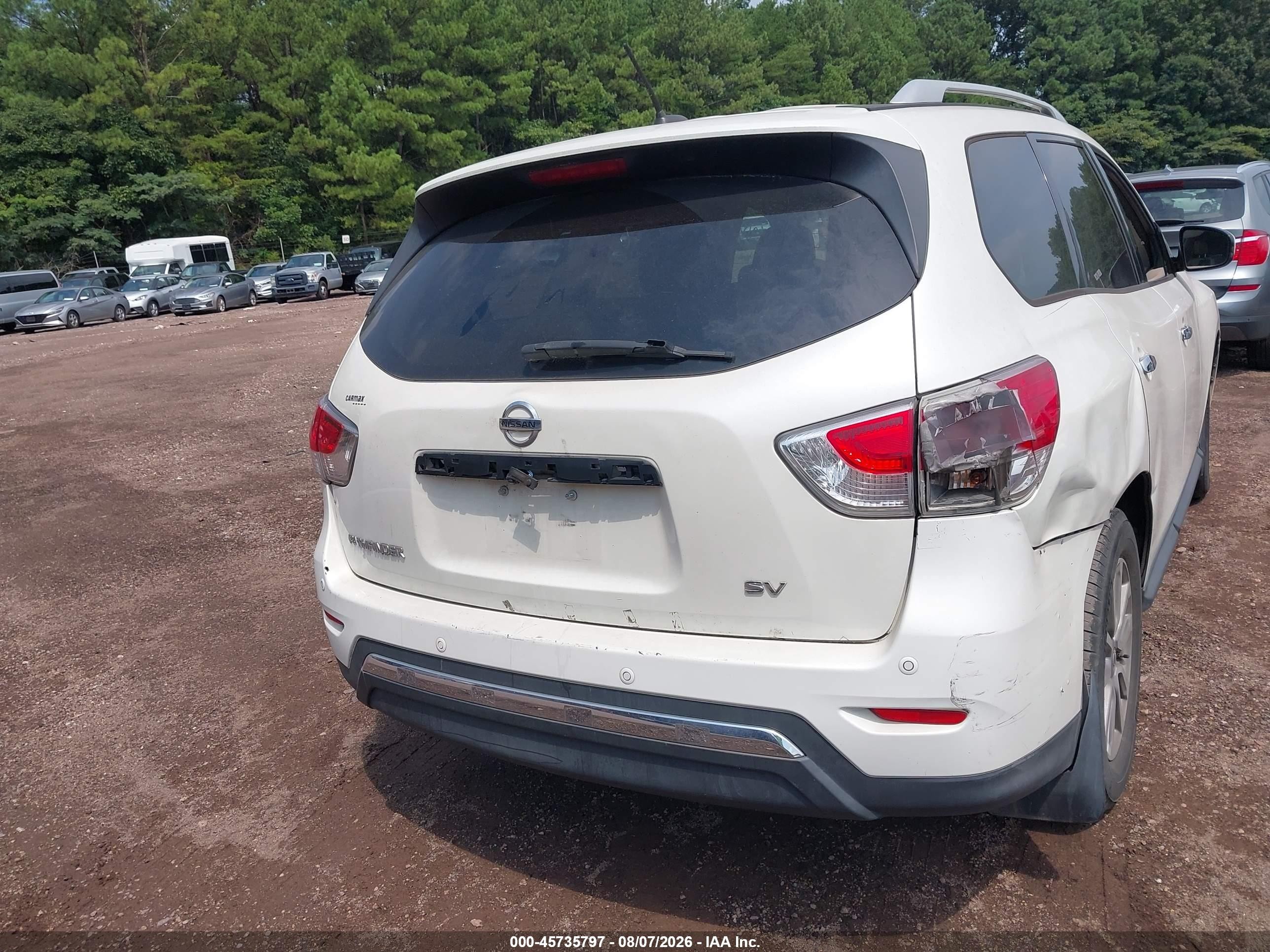 2015 Nissan Pathfinder Sv White vin: 5N1AR2MN0FC691822