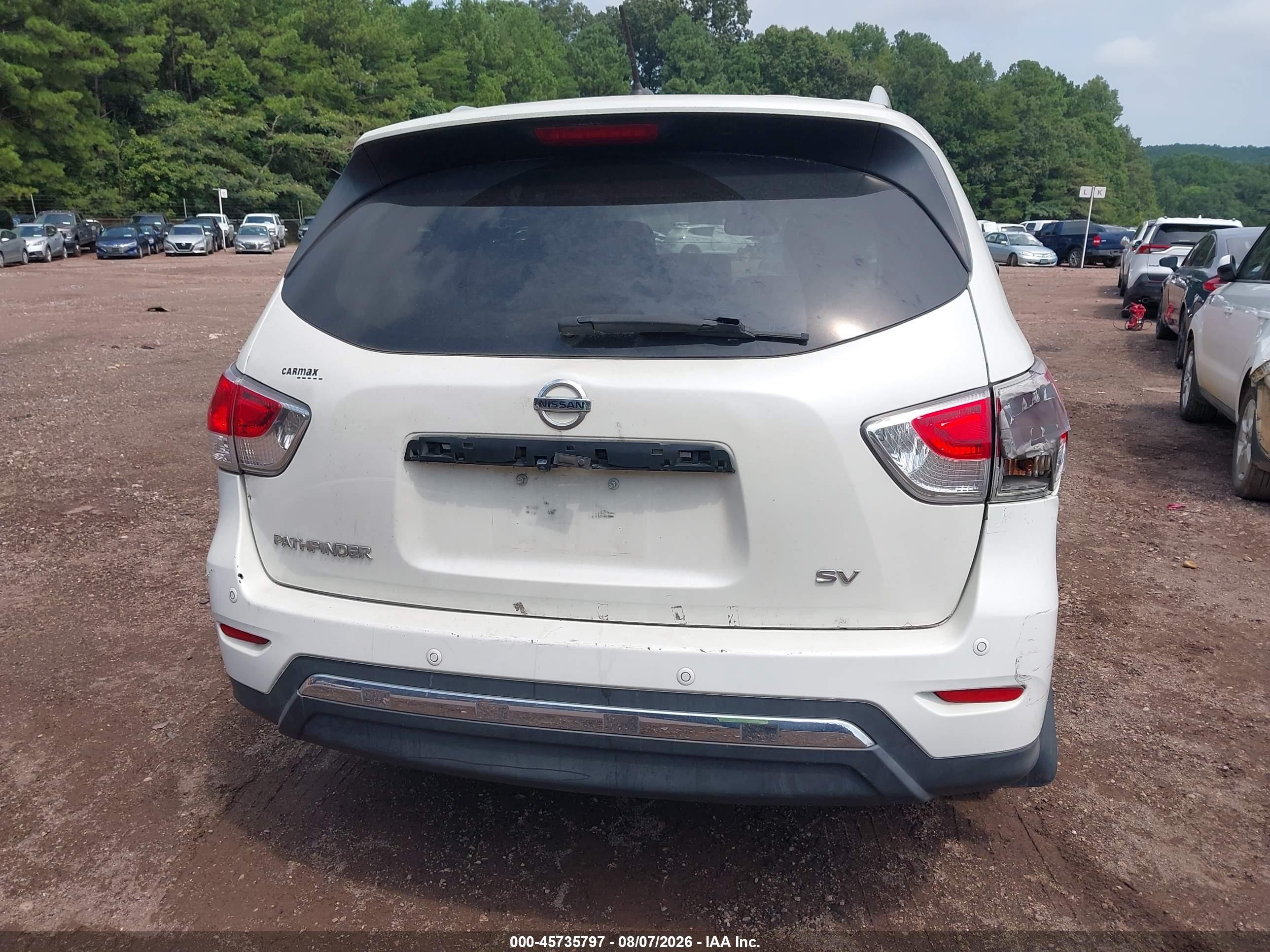 2015 Nissan Pathfinder Sv White vin: 5N1AR2MN0FC691822