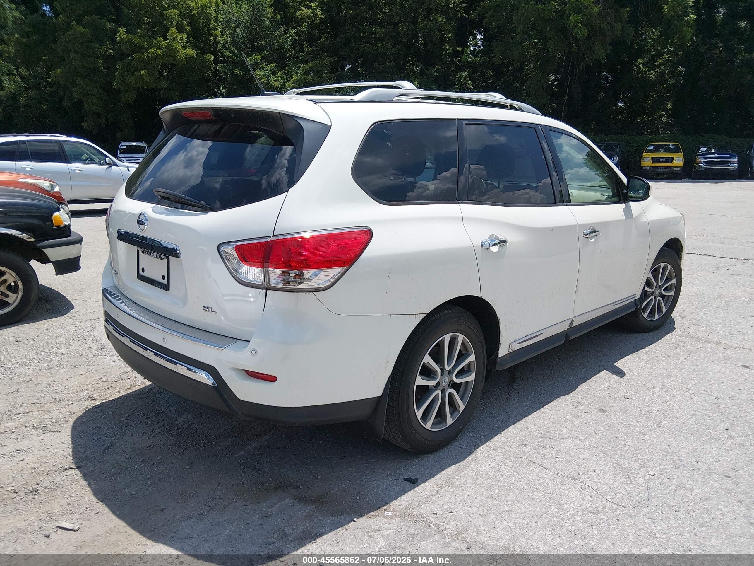 2015 Nissan Pathfinder Sl White vin: 5N1AR2MN0FC703158
