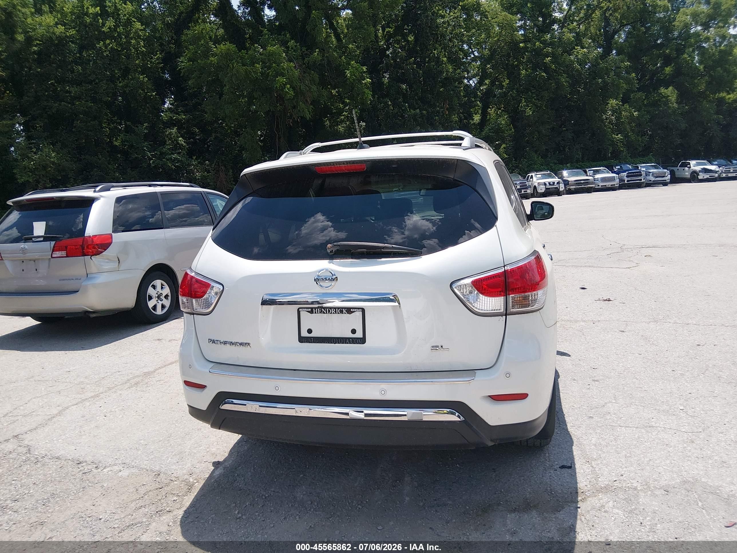 2015 Nissan Pathfinder Sl White vin: 5N1AR2MN0FC703158