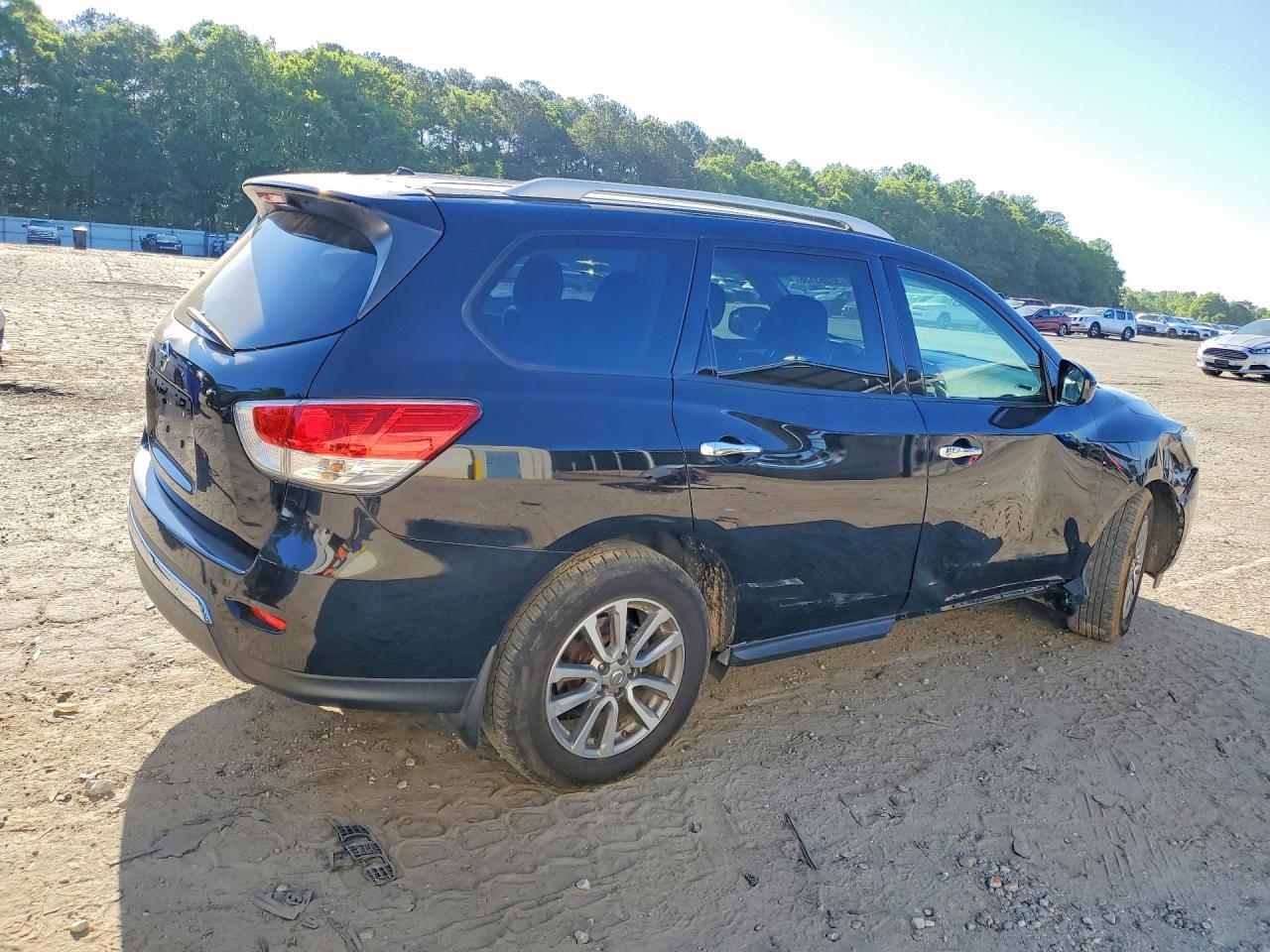 2015 Nissan Pathfinder S Black vin: 5N1AR2MN0FC709462