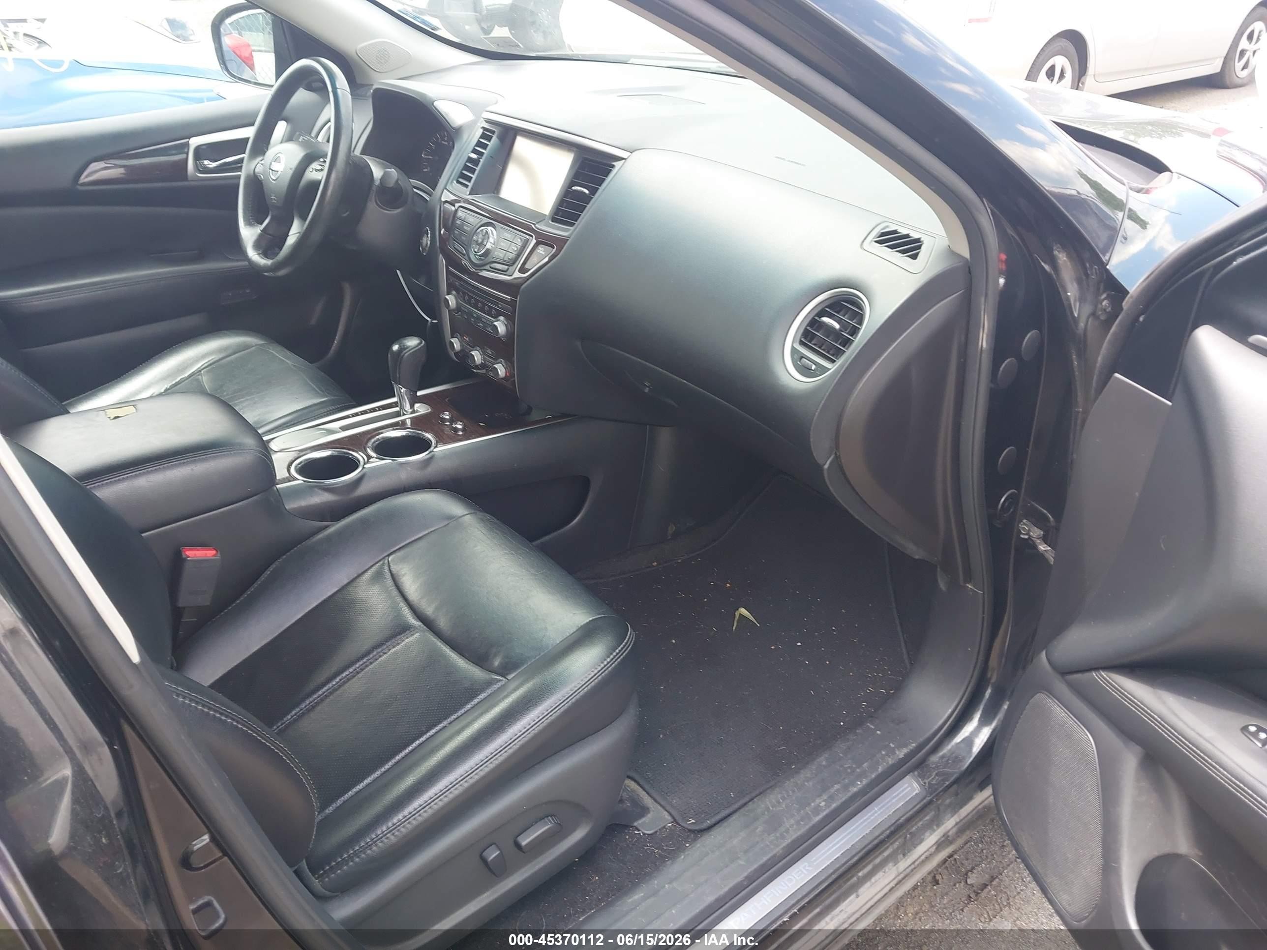 2015 Nissan Pathfinder Platinum Black vin: 5N1AR2MN0FC712247