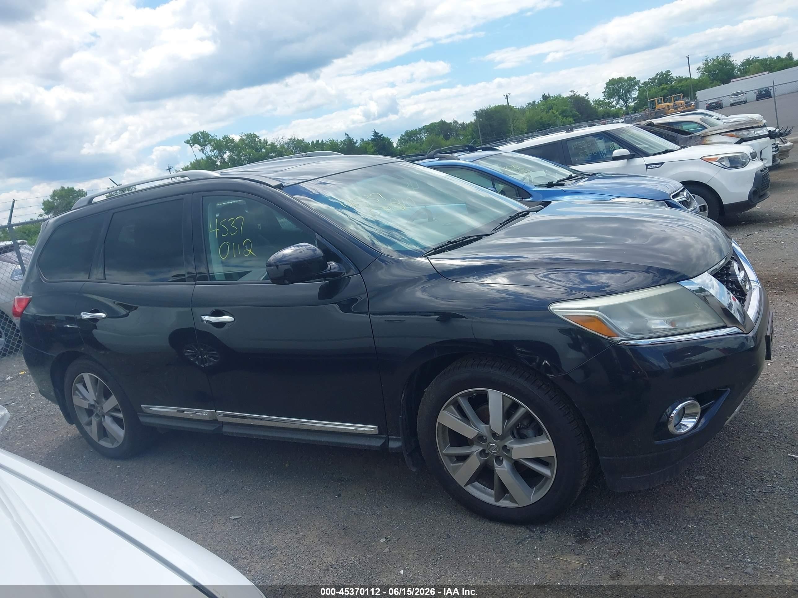 2015 Nissan Pathfinder Platinum Black vin: 5N1AR2MN0FC712247