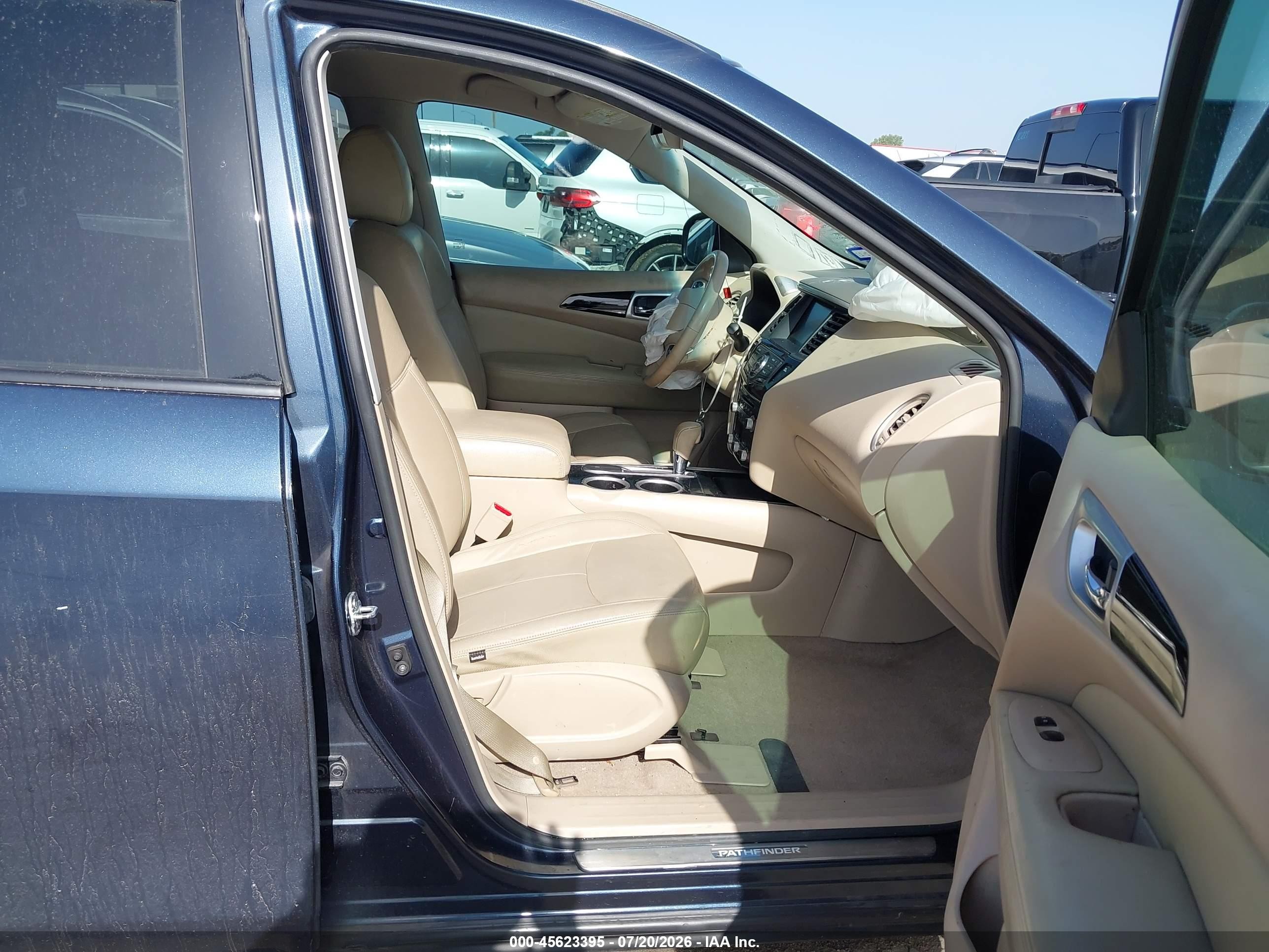 2015 Nissan Pathfinder Sv Blue vin: 5N1AR2MN0FC721482