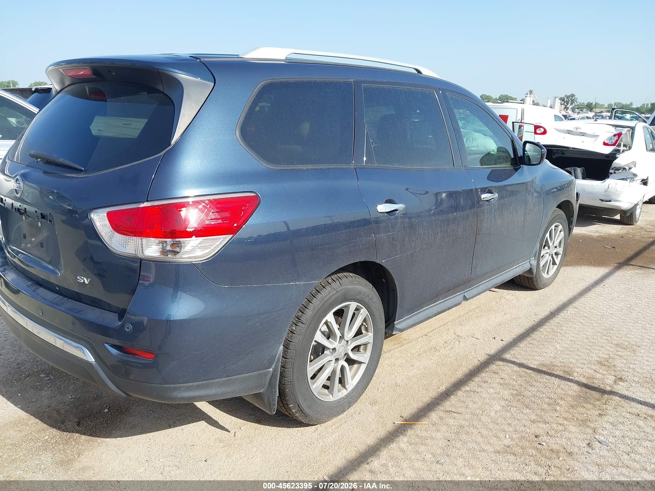 2015 Nissan Pathfinder Sv Blue vin: 5N1AR2MN0FC721482