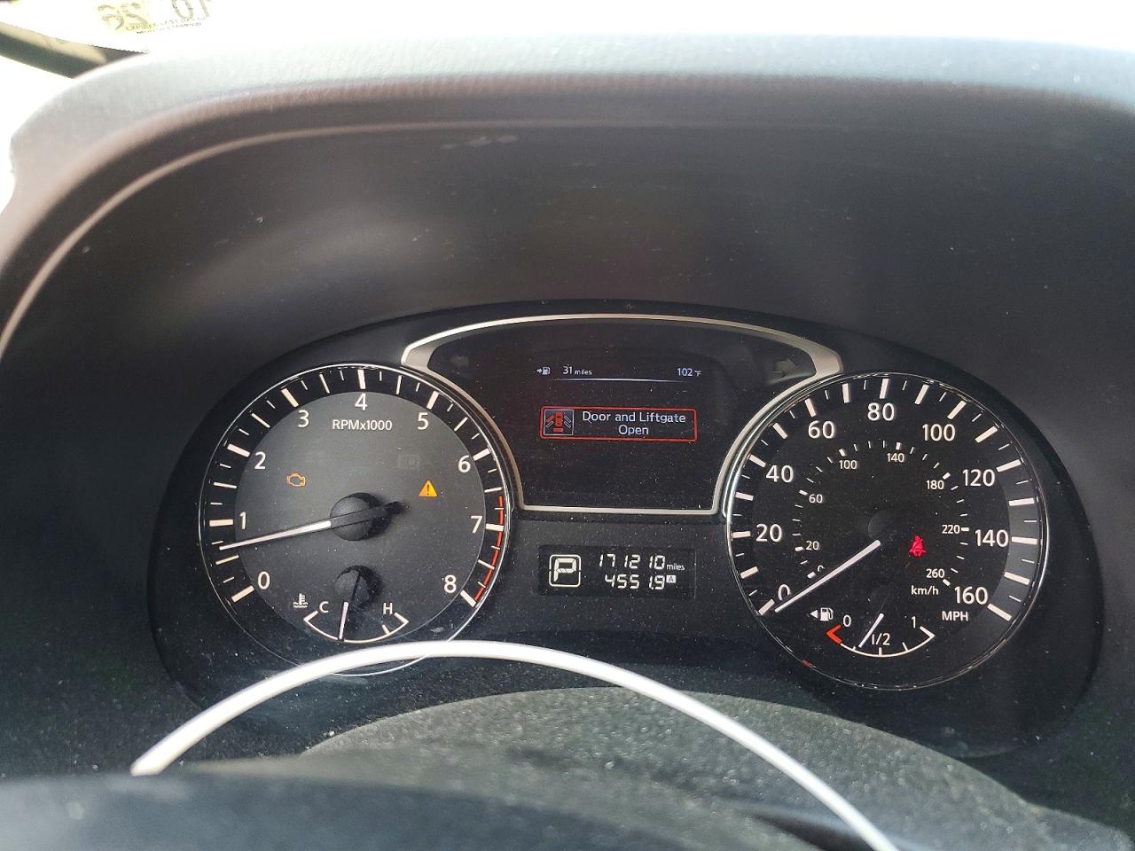2013 Nissan Pathfinder S Red vin: 5N1AR2MN1DC600117