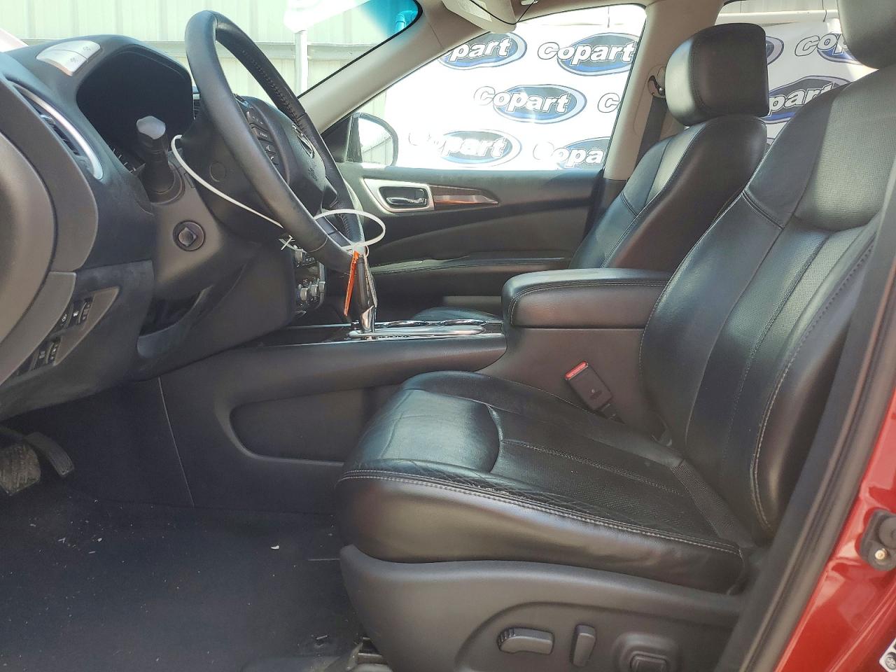 2013 Nissan Pathfinder S Red vin: 5N1AR2MN1DC600117