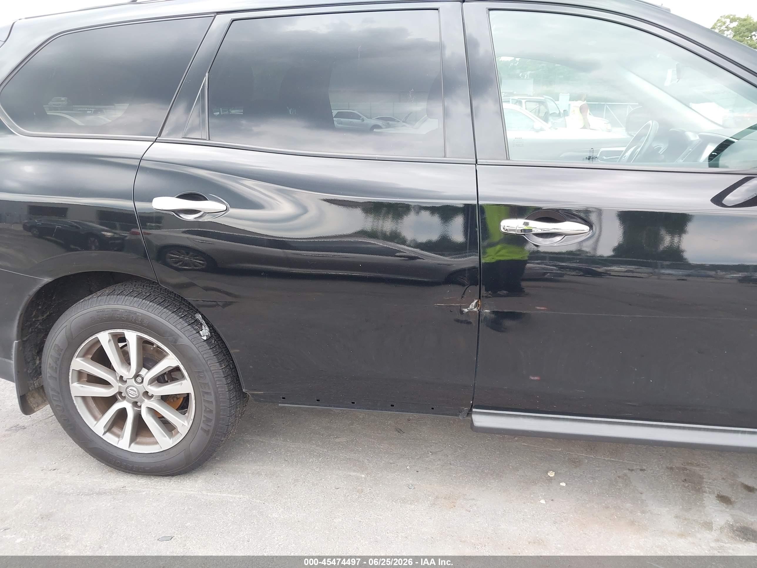 2013 Nissan Pathfinder Sv Black vin: 5N1AR2MN1DC615927