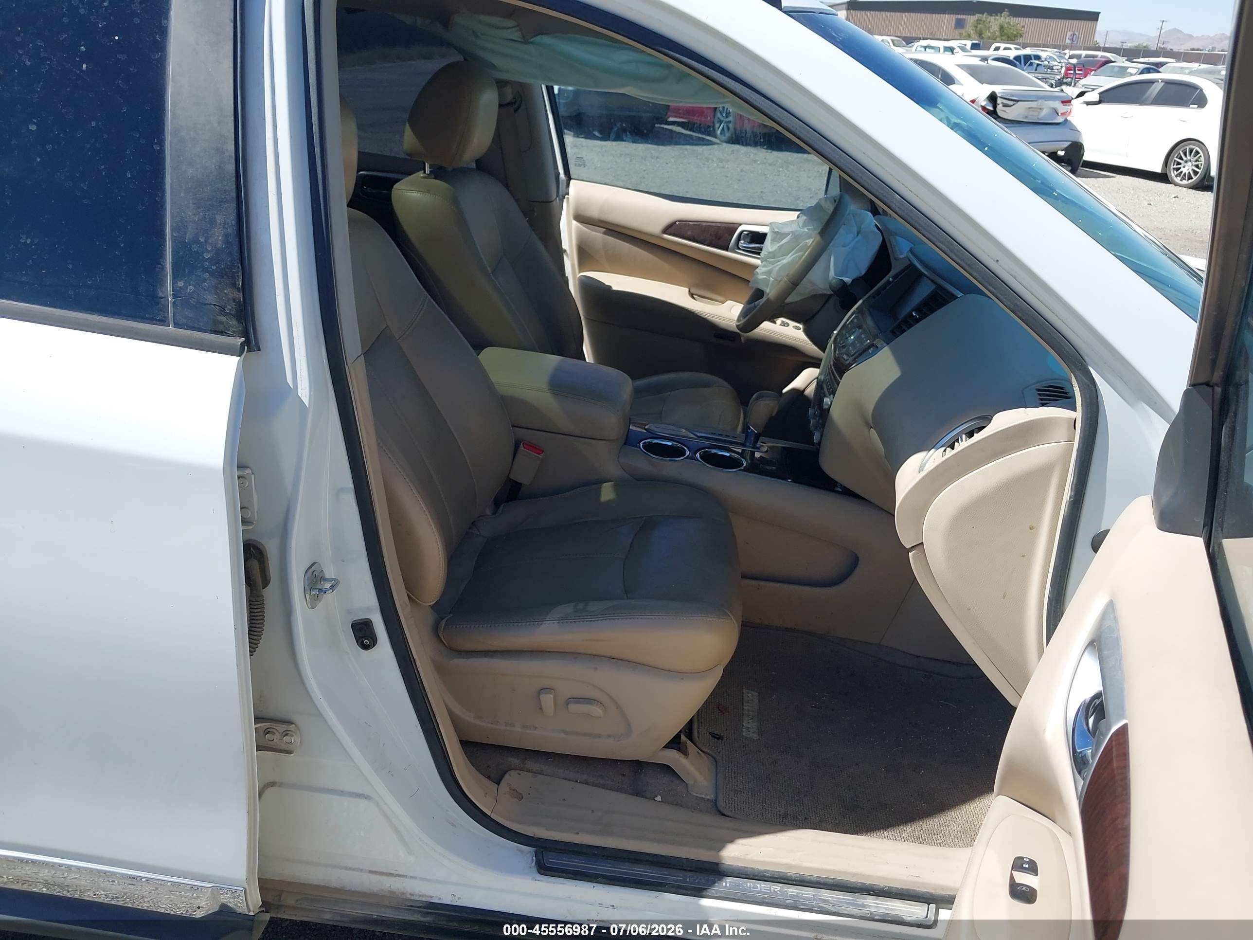 2013 Nissan Pathfinder Sl White vin: 5N1AR2MN1DC642058