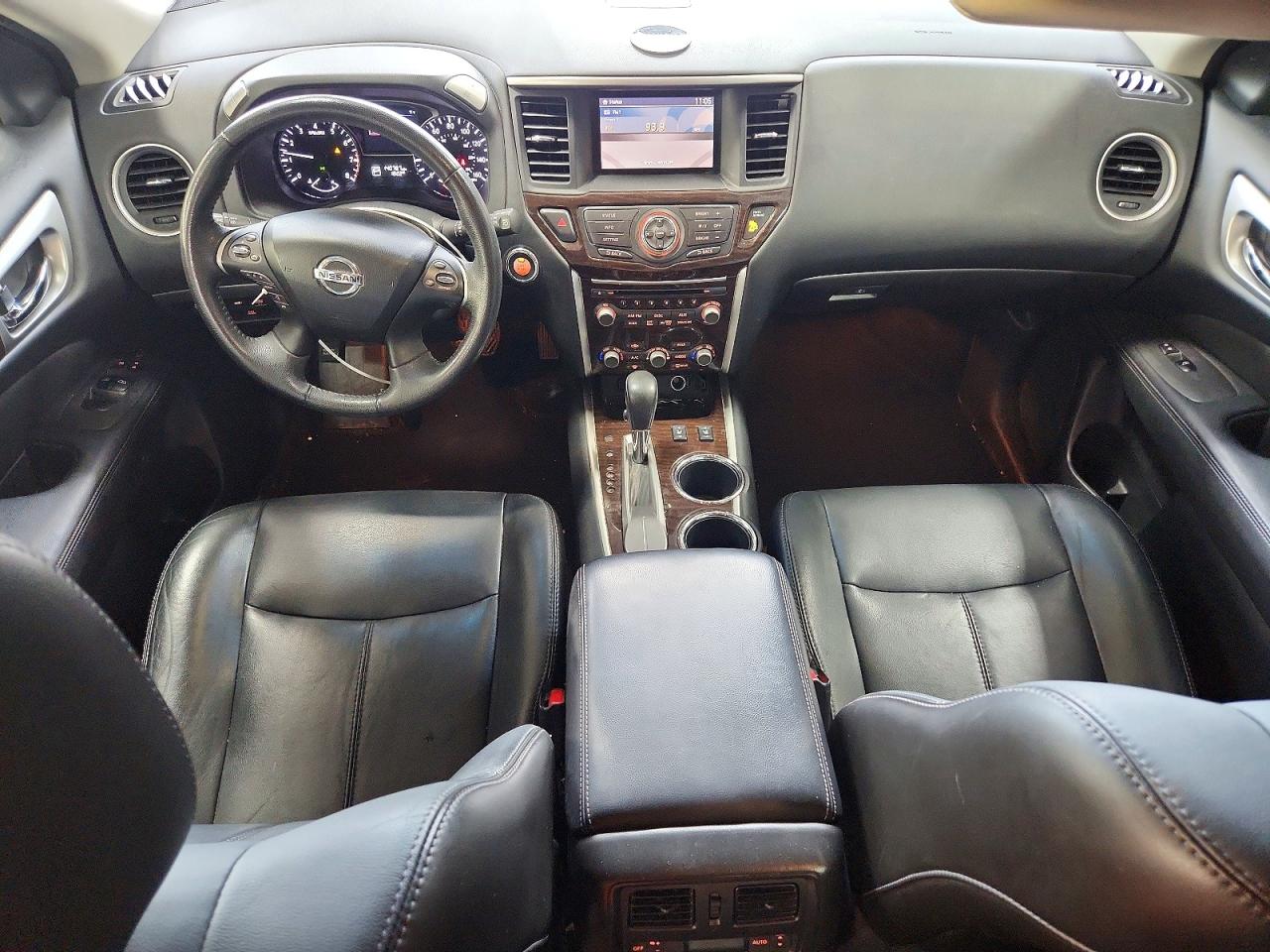 2013 Nissan Pathfinder S Silver vin: 5N1AR2MN1DC644988