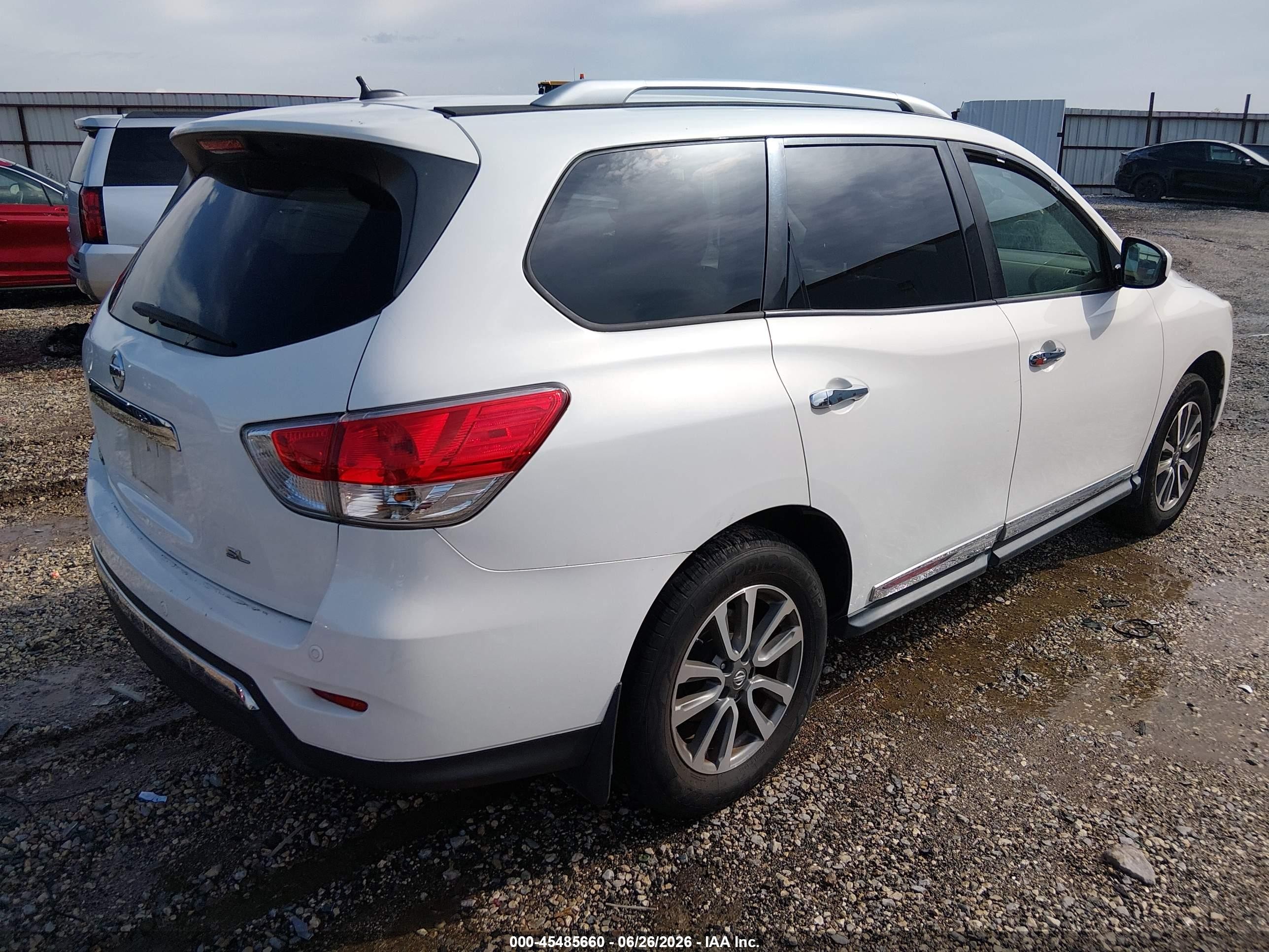2013 Nissan Pathfinder Sl White vin: 5N1AR2MN1DC645672