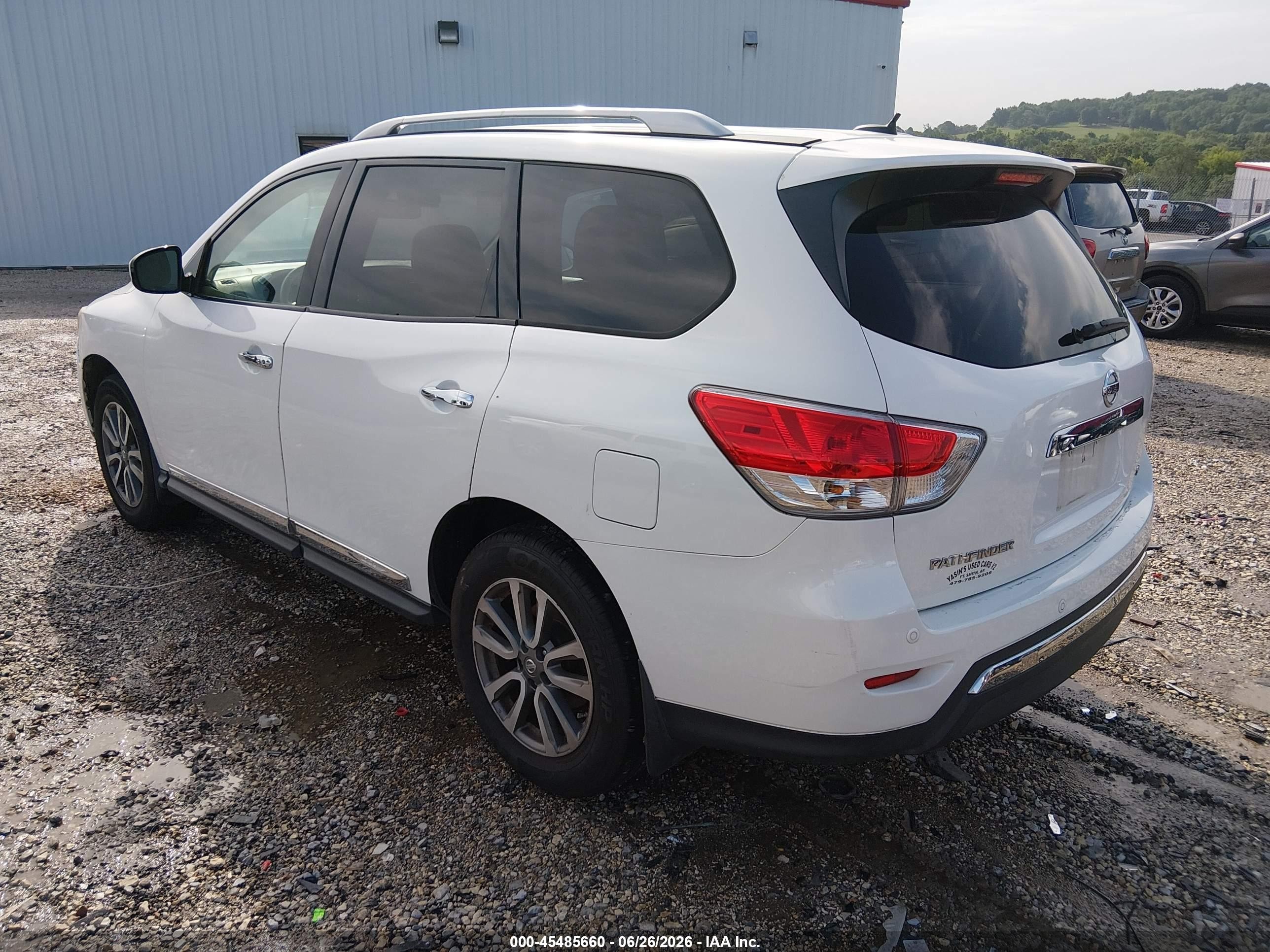 2013 Nissan Pathfinder Sl White vin: 5N1AR2MN1DC645672