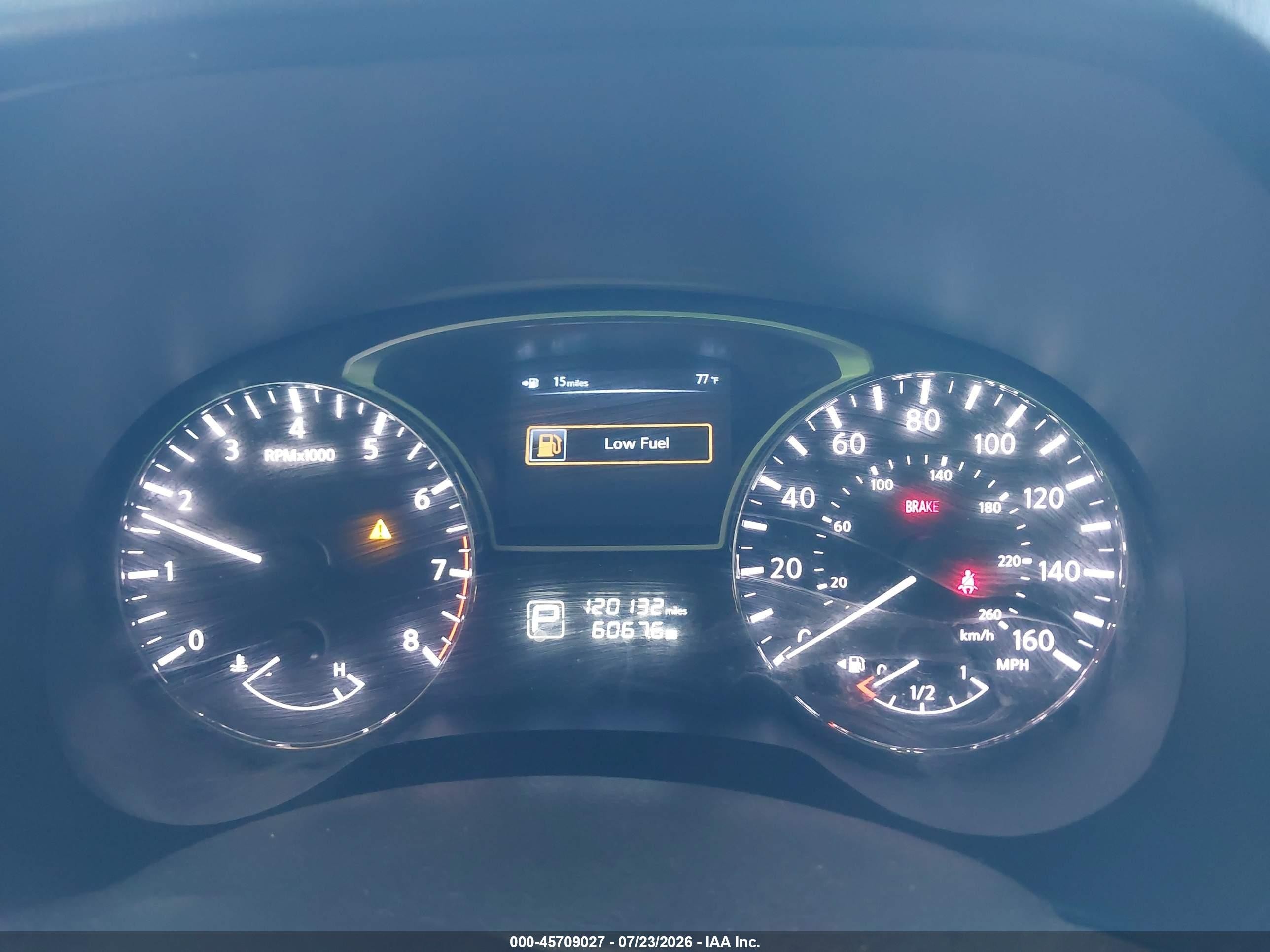 2013 Nissan Pathfinder S Silver vin: 5N1AR2MN1DC656882