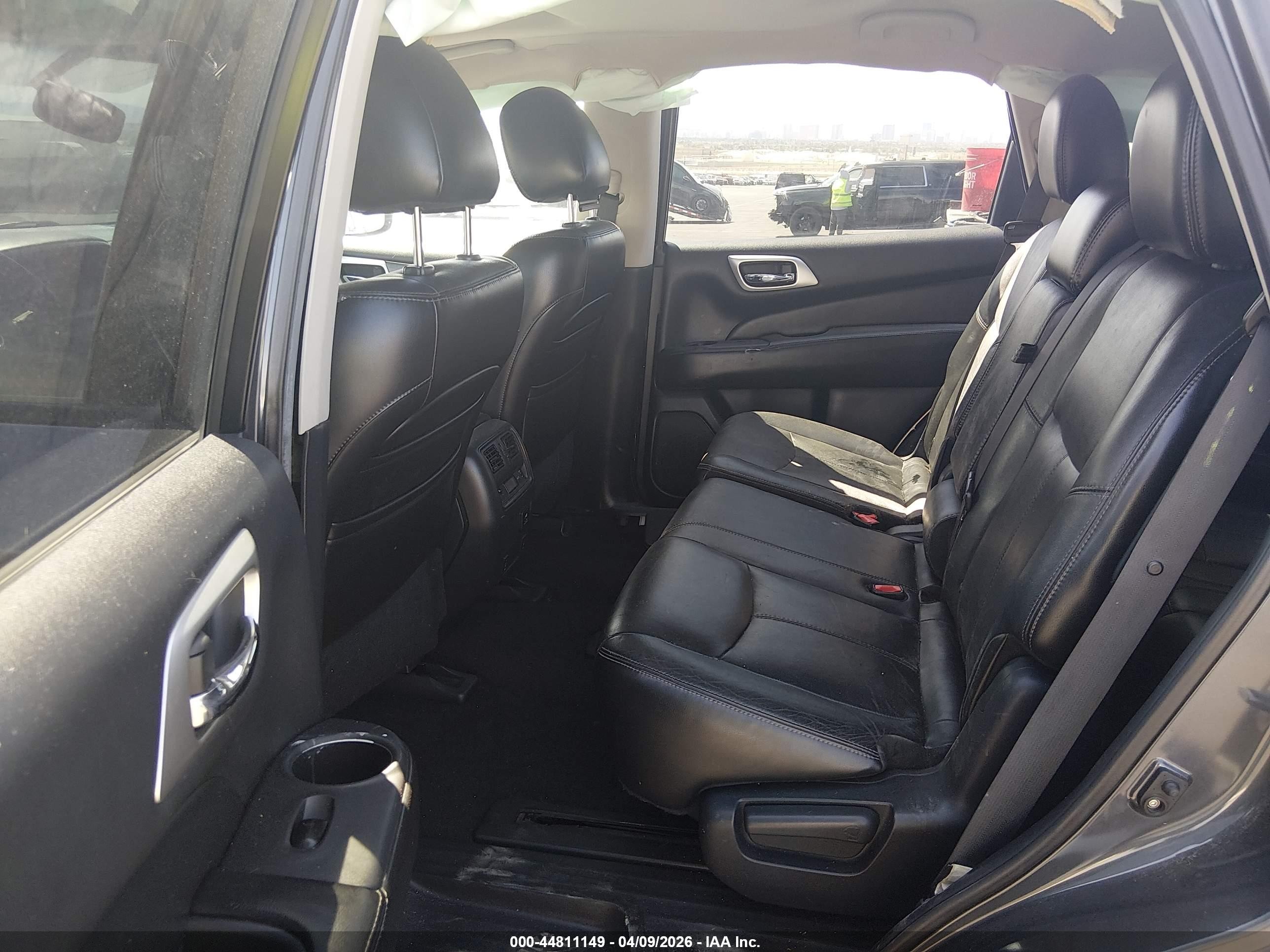 2013 Nissan Pathfinder Sl Gray vin: 5N1AR2MN1DC666053