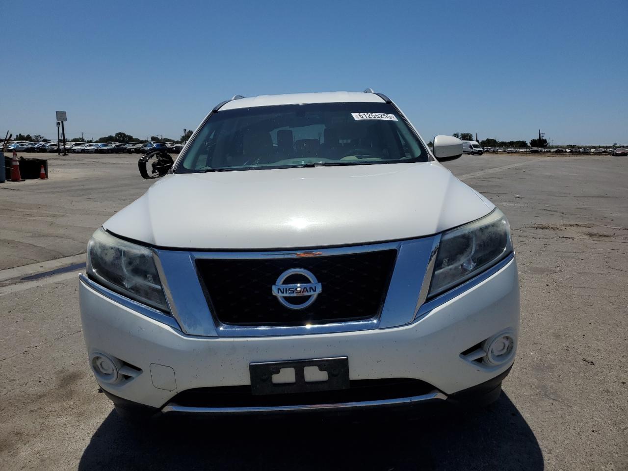 2013 Nissan Pathfinder S   White vin: 5N1AR2MN1DC666408