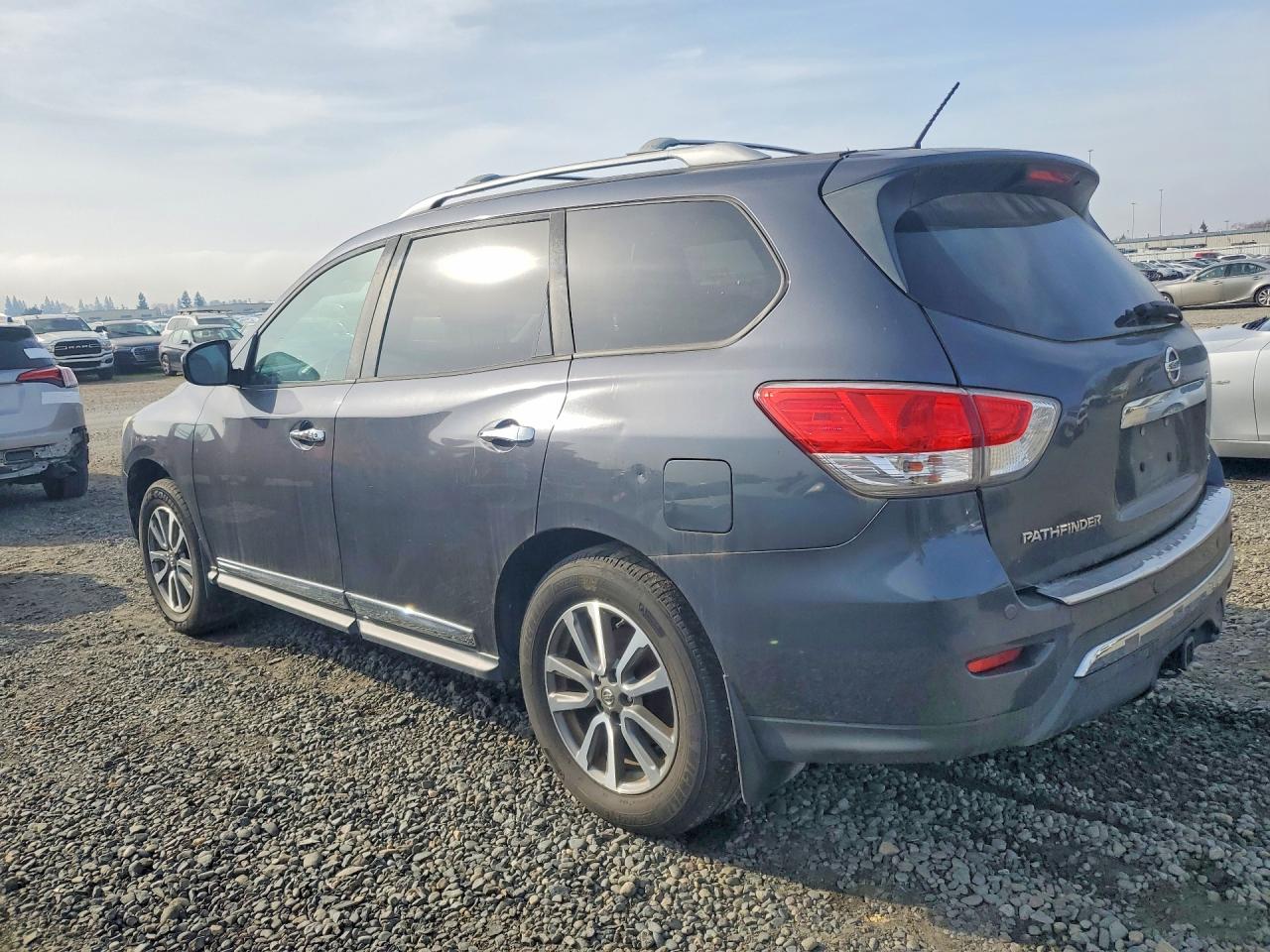 2013 Nissan Pathfinder S Gray vin: 5N1AR2MN1DC667526