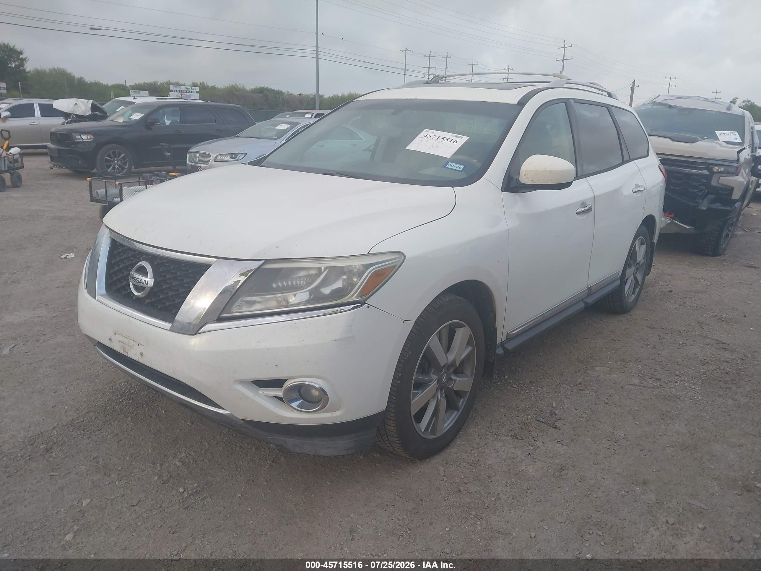 2013 Nissan Pathfinder Platinum White vin: 5N1AR2MN1DC676257