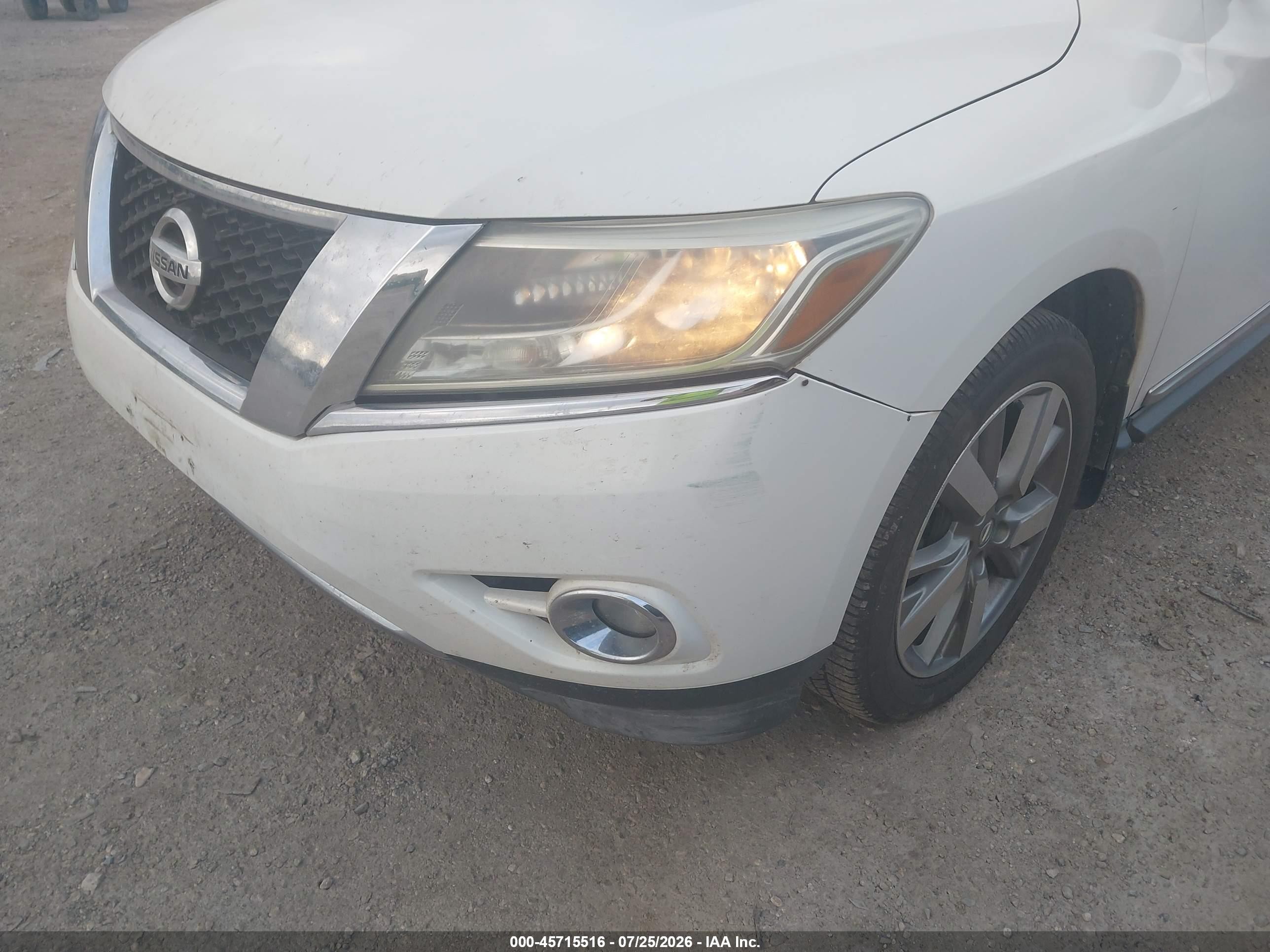2013 Nissan Pathfinder Platinum White vin: 5N1AR2MN1DC676257