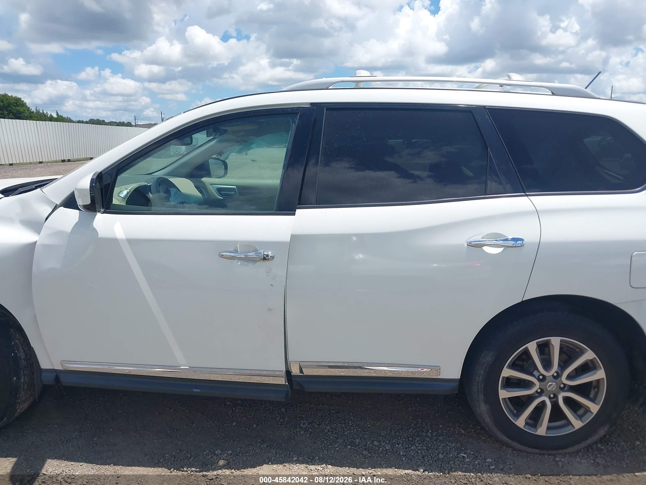 2013 Nissan Pathfinder Sl White vin: 5N1AR2MN1DC686111