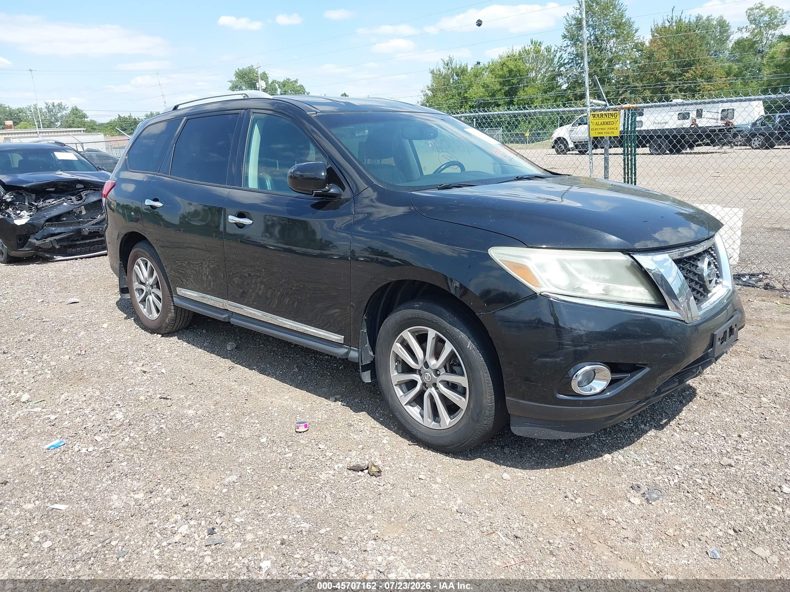 2014 Nissan Pathfinder Sl Черный vin: 5N1AR2MN1EC642952