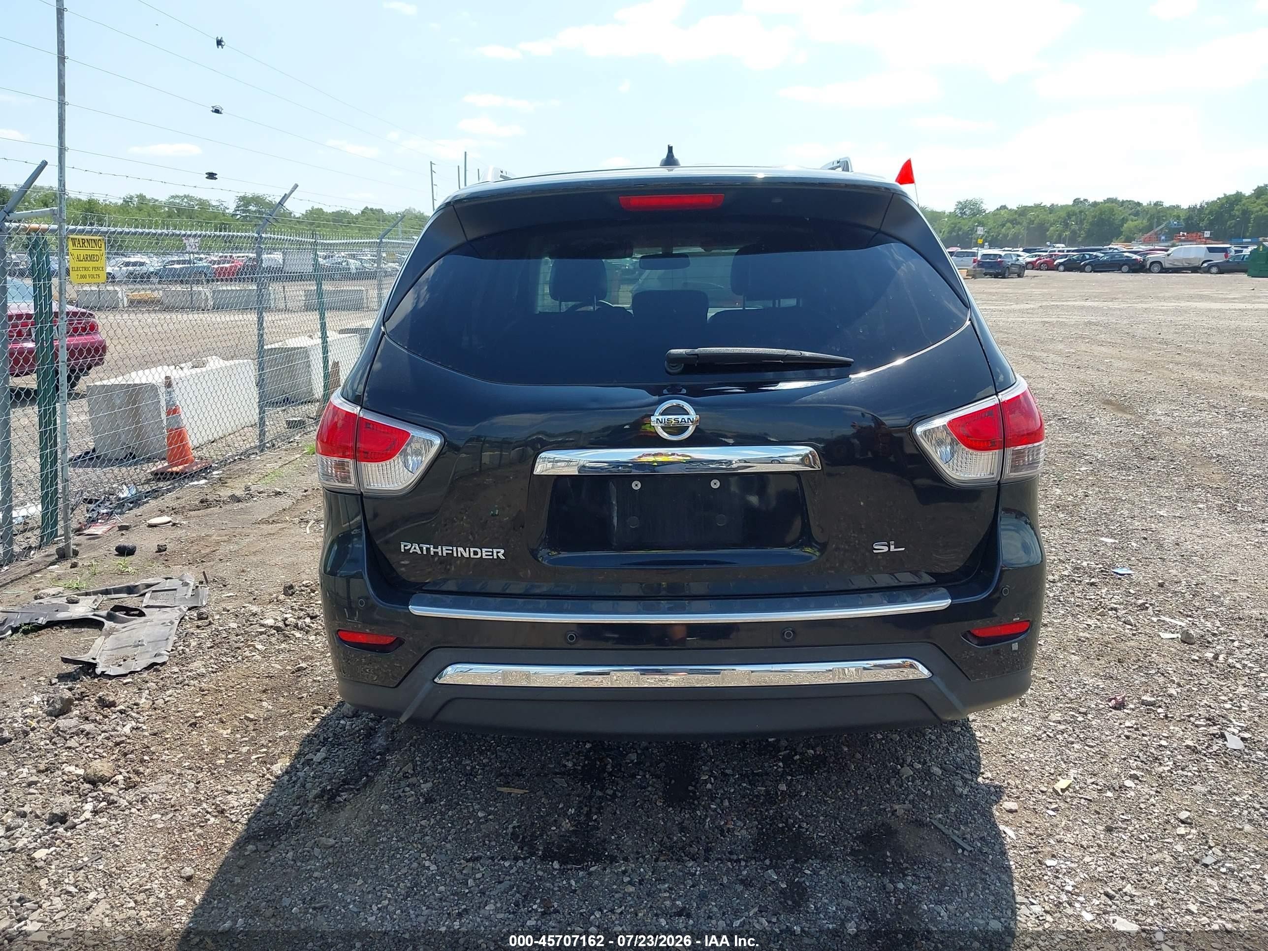 2014 Nissan Pathfinder Sl Черный vin: 5N1AR2MN1EC642952