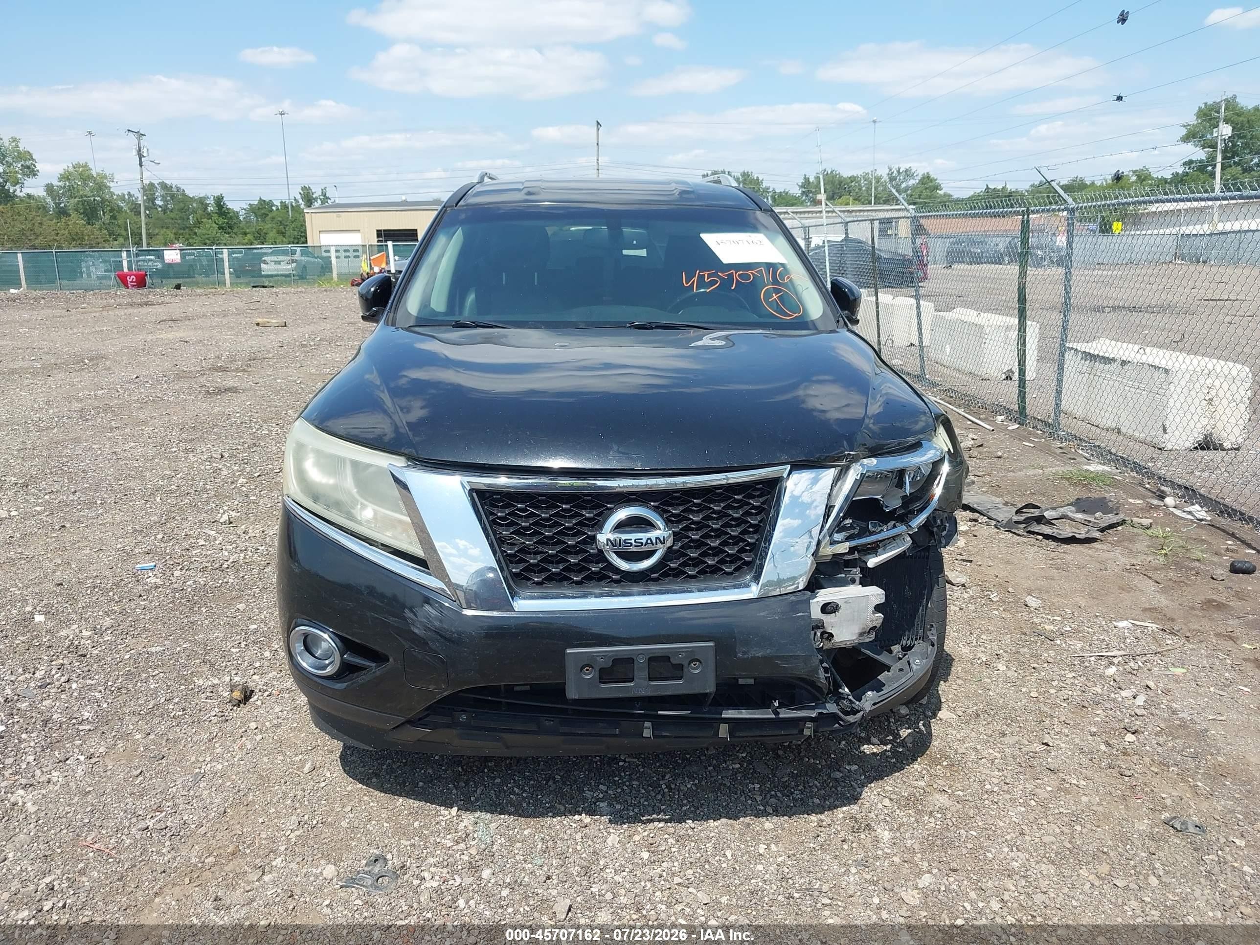 2014 Nissan Pathfinder Sl Черный vin: 5N1AR2MN1EC642952