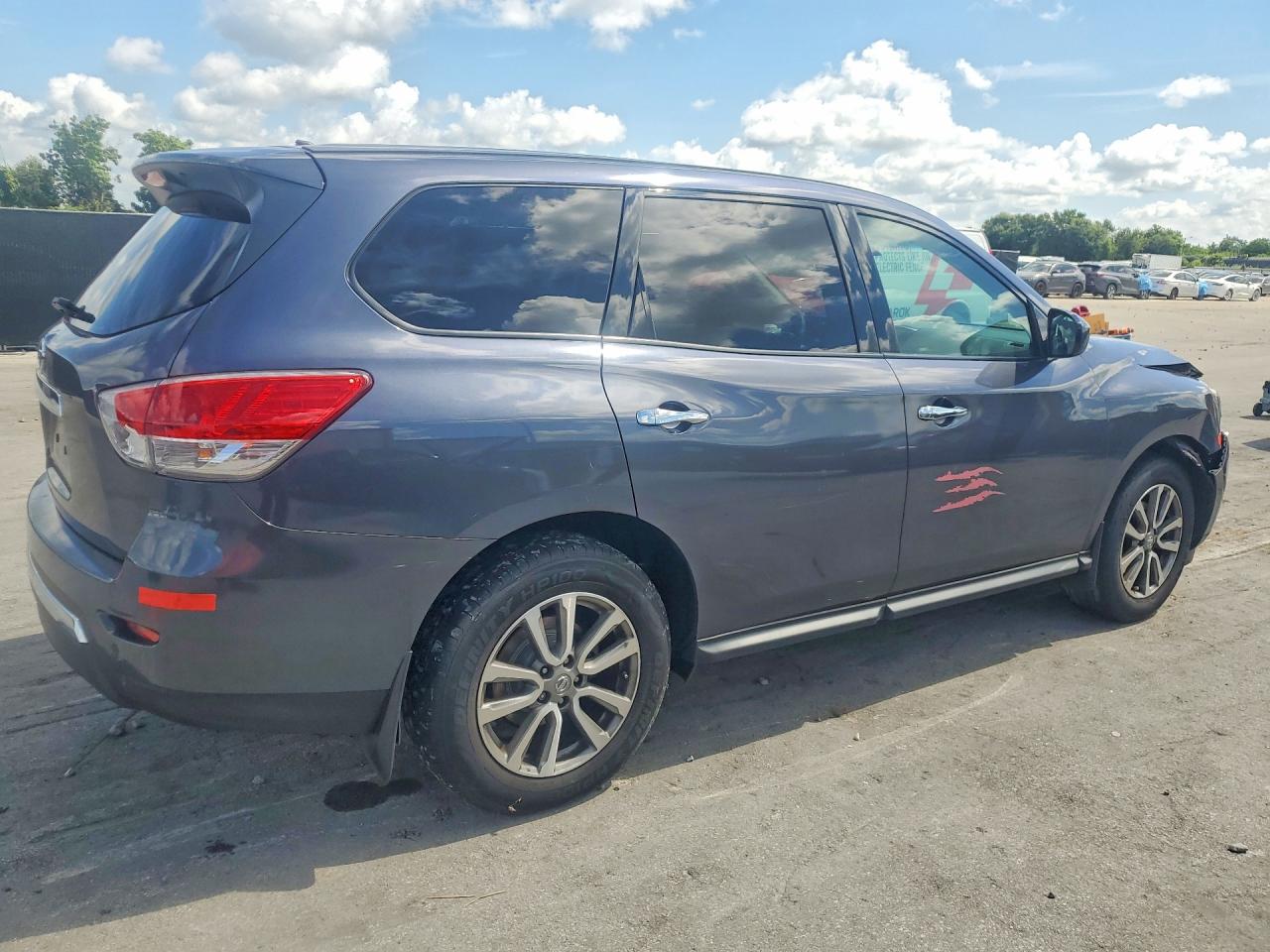 2014 Nissan Pathfinder S Gray vin: 5N1AR2MN1EC675935