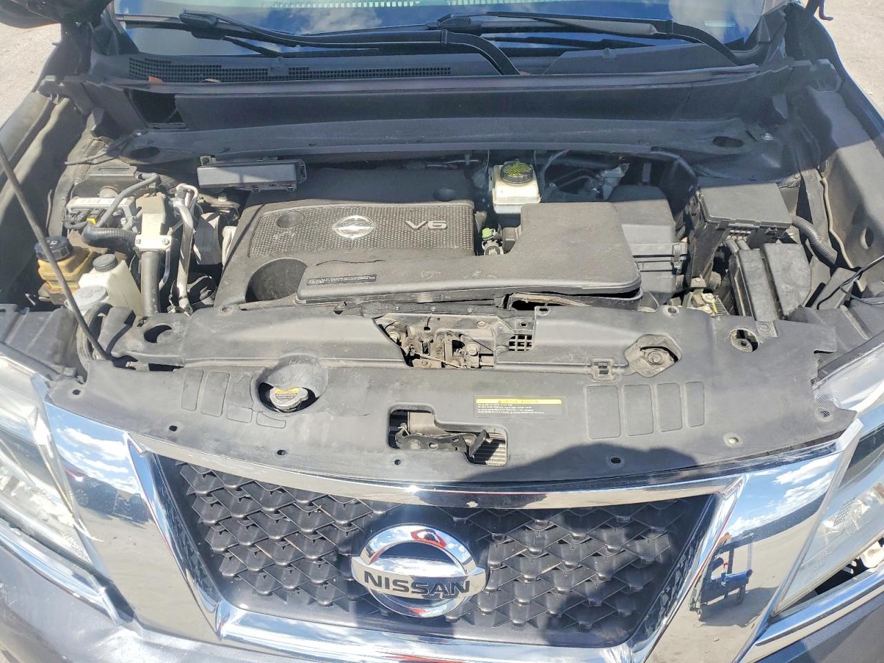 2014 Nissan Pathfinder S Gray vin: 5N1AR2MN1EC675935