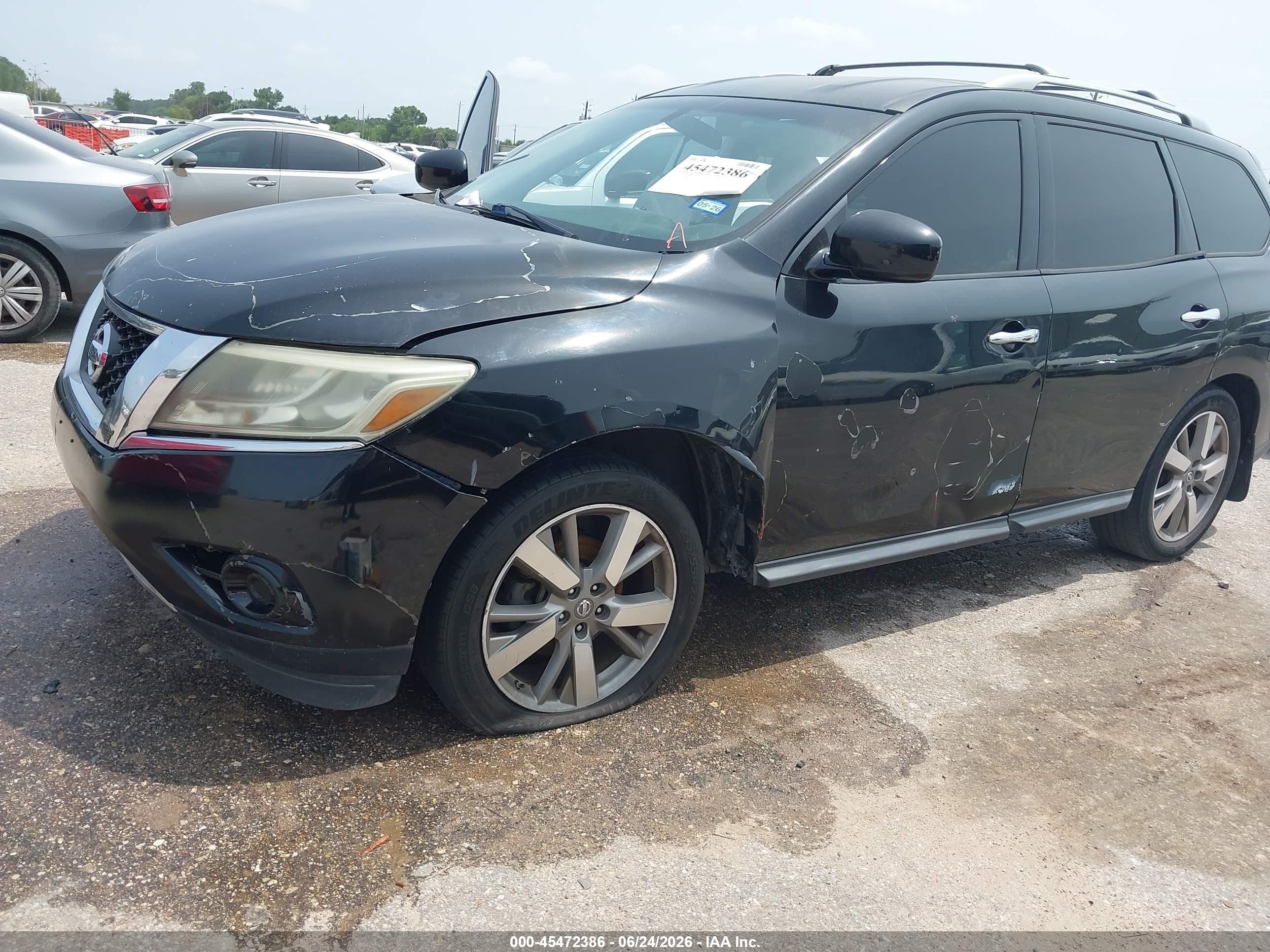 2014 Nissan Pathfinder Sv Black vin: 5N1AR2MN1EC692959