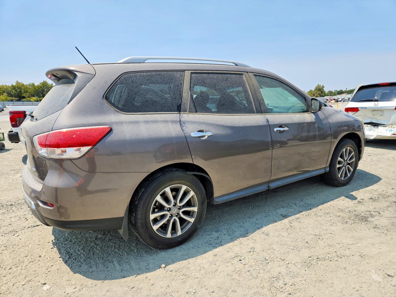 2014 Nissan Pathfinder Sv Gray vin: 5N1AR2MN1EC701577