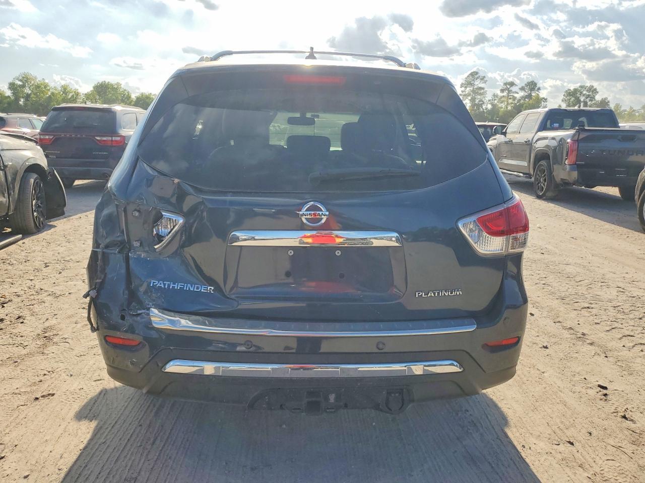 2014 Nissan Pathfinder S Black vin: 5N1AR2MN1EC714460