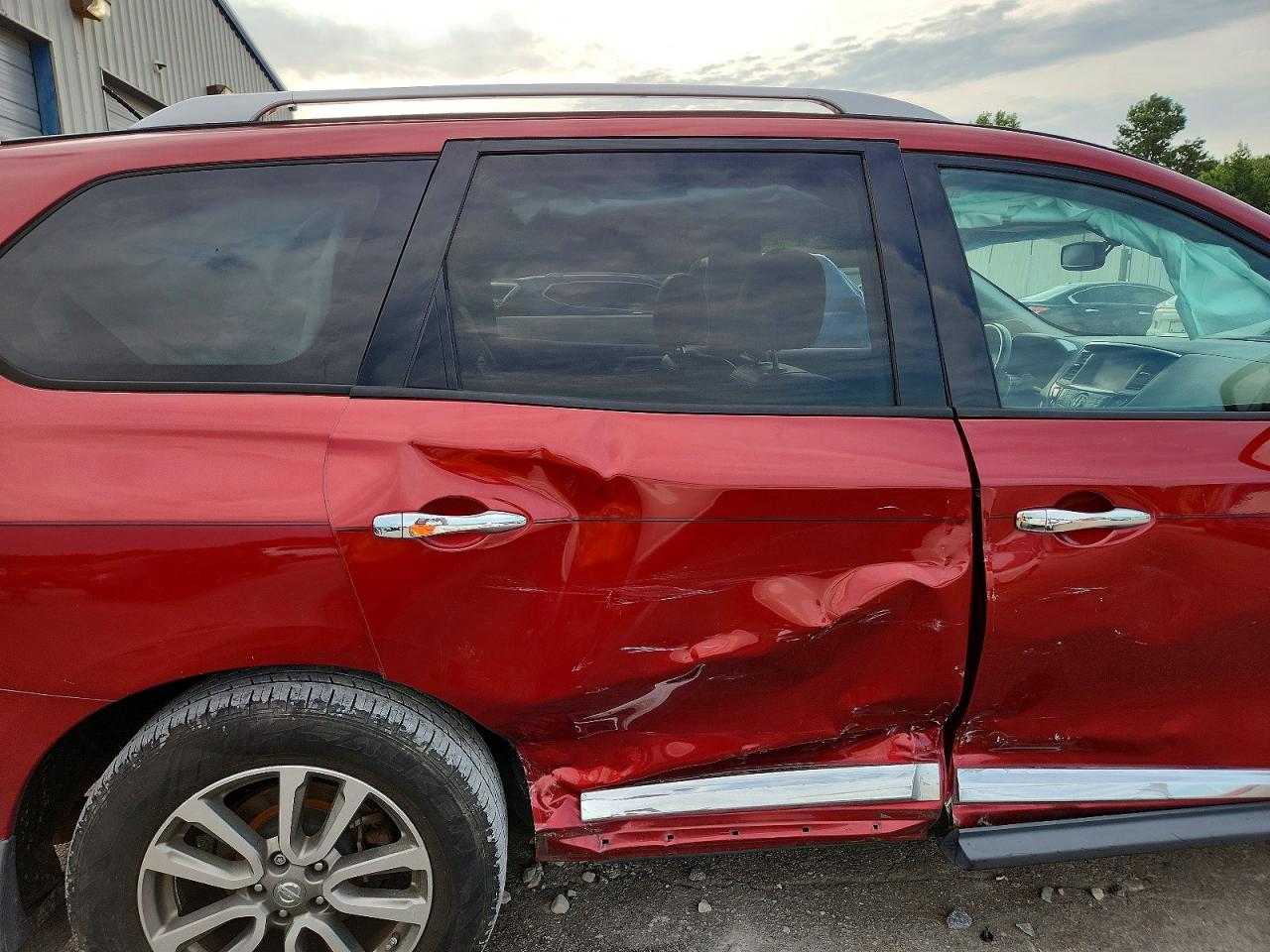 2015 Nissan Pathfinder Sl Burgundy vin: 5N1AR2MN1FC614814