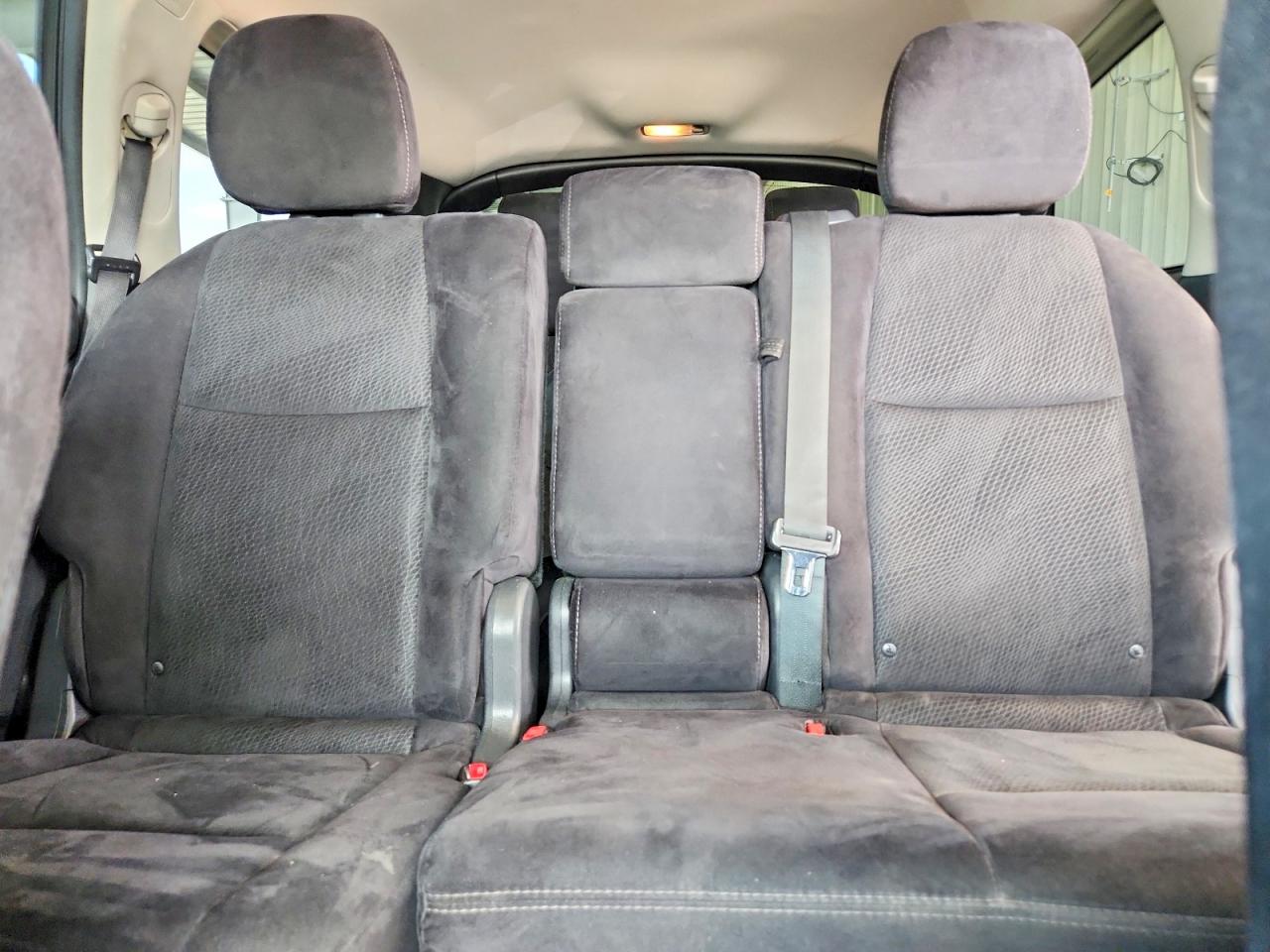 2015 Nissan Pathfinder S Серебряный vin: 5N1AR2MN1FC615400