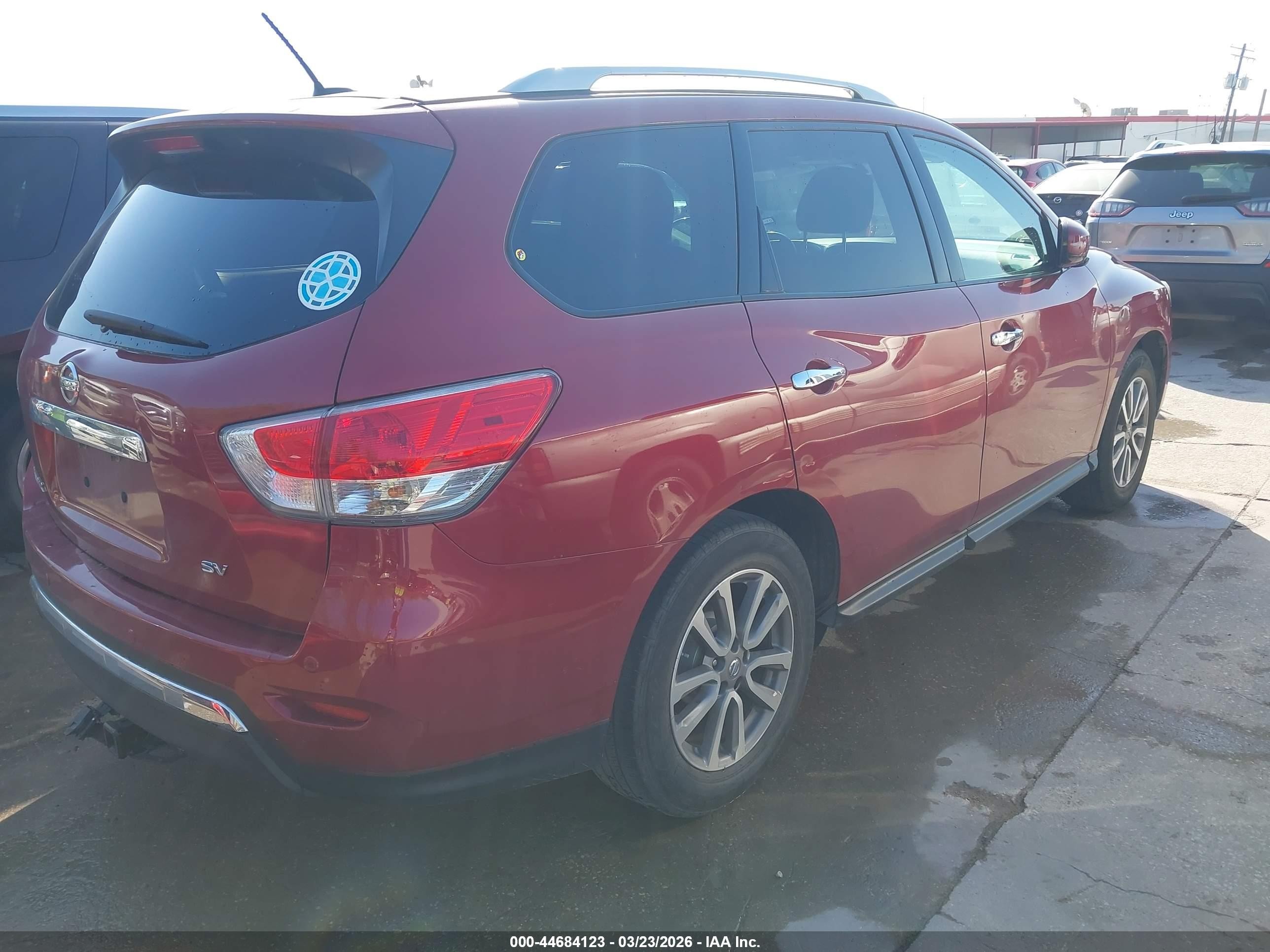 2015 Nissan Pathfinder Platinum/s/sl/sv Red vin: 5N1AR2MN1FC649255
