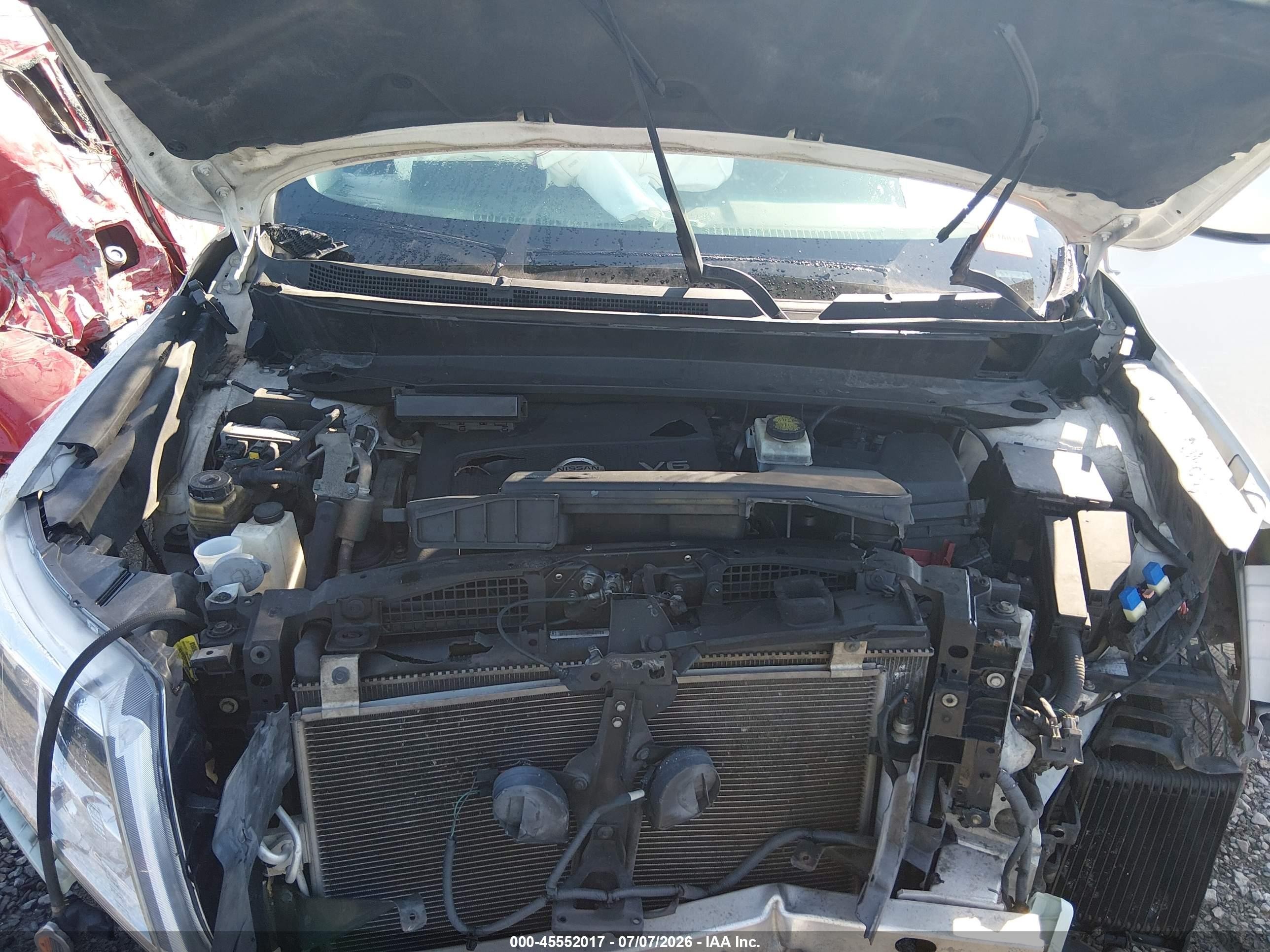 2015 Nissan Pathfinder Sv Белый vin: 5N1AR2MN1FC651250