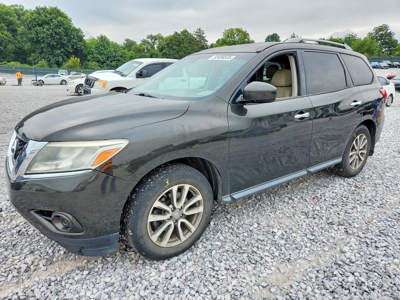 2015 Nissan Pathfinder S Зеленый vin: 5N1AR2MN1FC657355