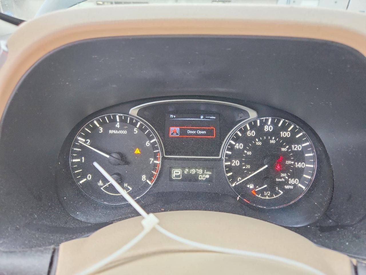 2015 Nissan Pathfinder S Зеленый vin: 5N1AR2MN1FC657355