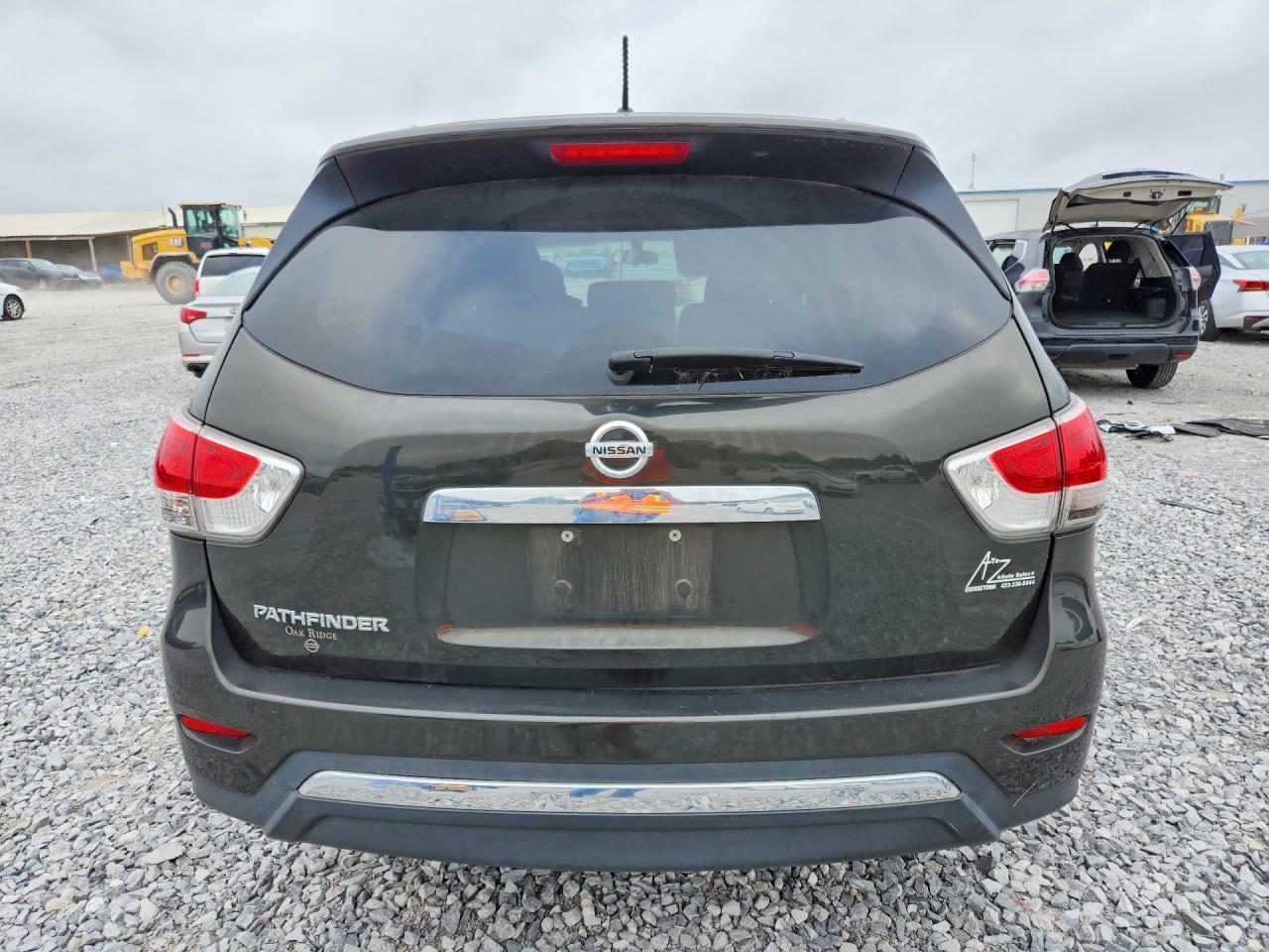2015 Nissan Pathfinder S Зеленый vin: 5N1AR2MN1FC657355