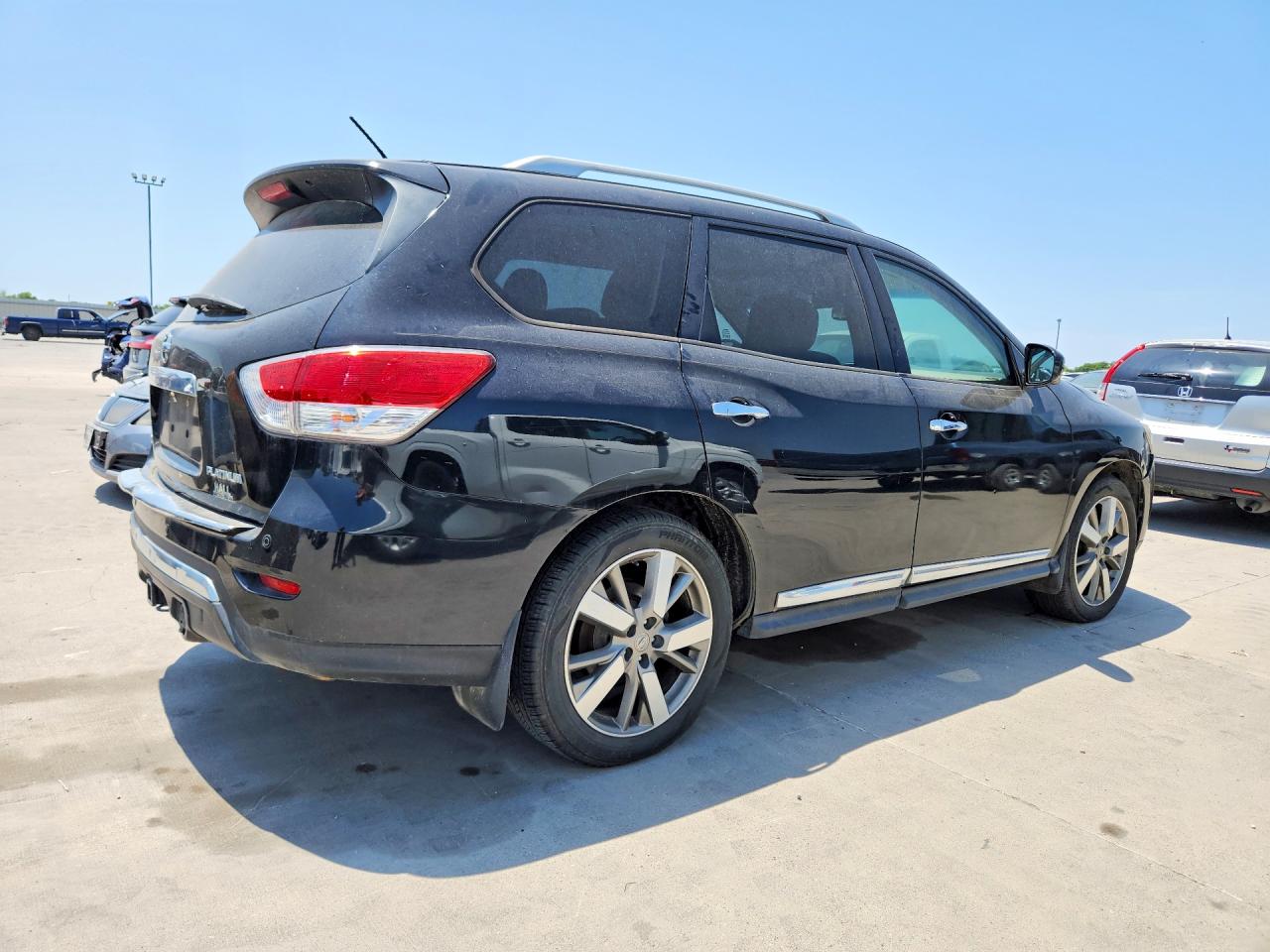 2015 Nissan Pathfinder S Black vin: 5N1AR2MN1FC681378