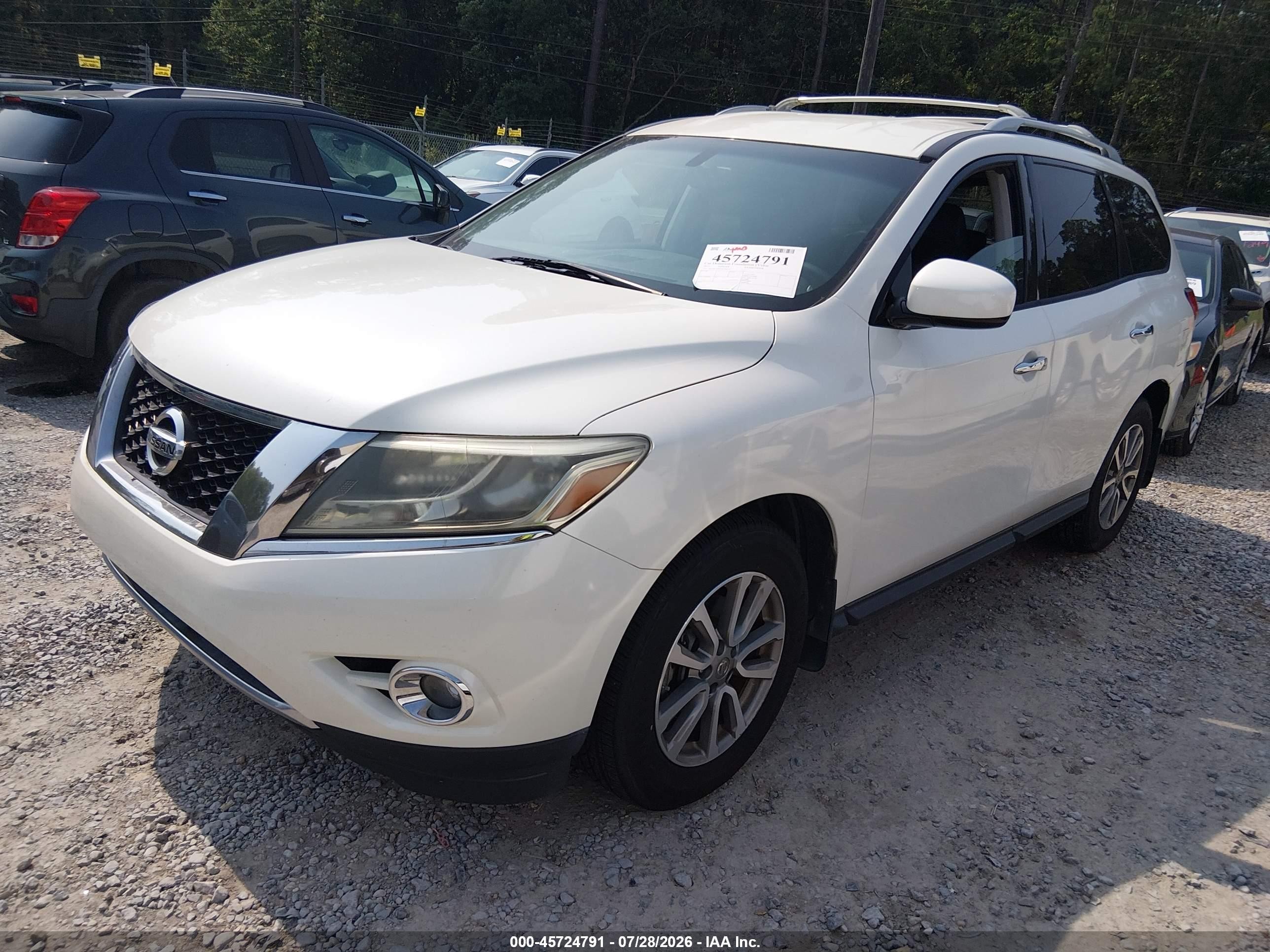 2015 Nissan Pathfinder Sv White vin: 5N1AR2MN1FC704576