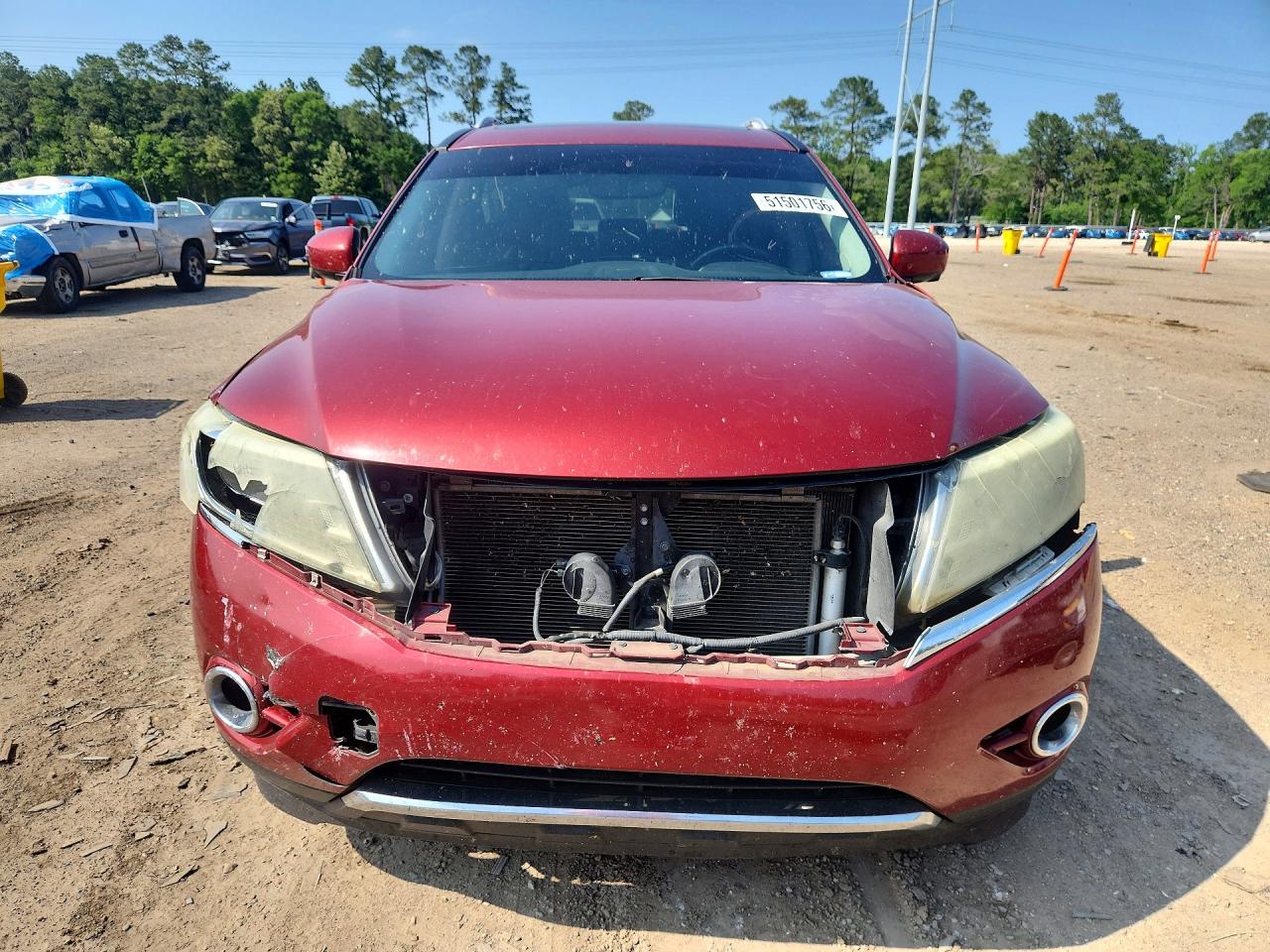 2015 Nissan Pathfinder S Red vin: 5N1AR2MN1FC716923