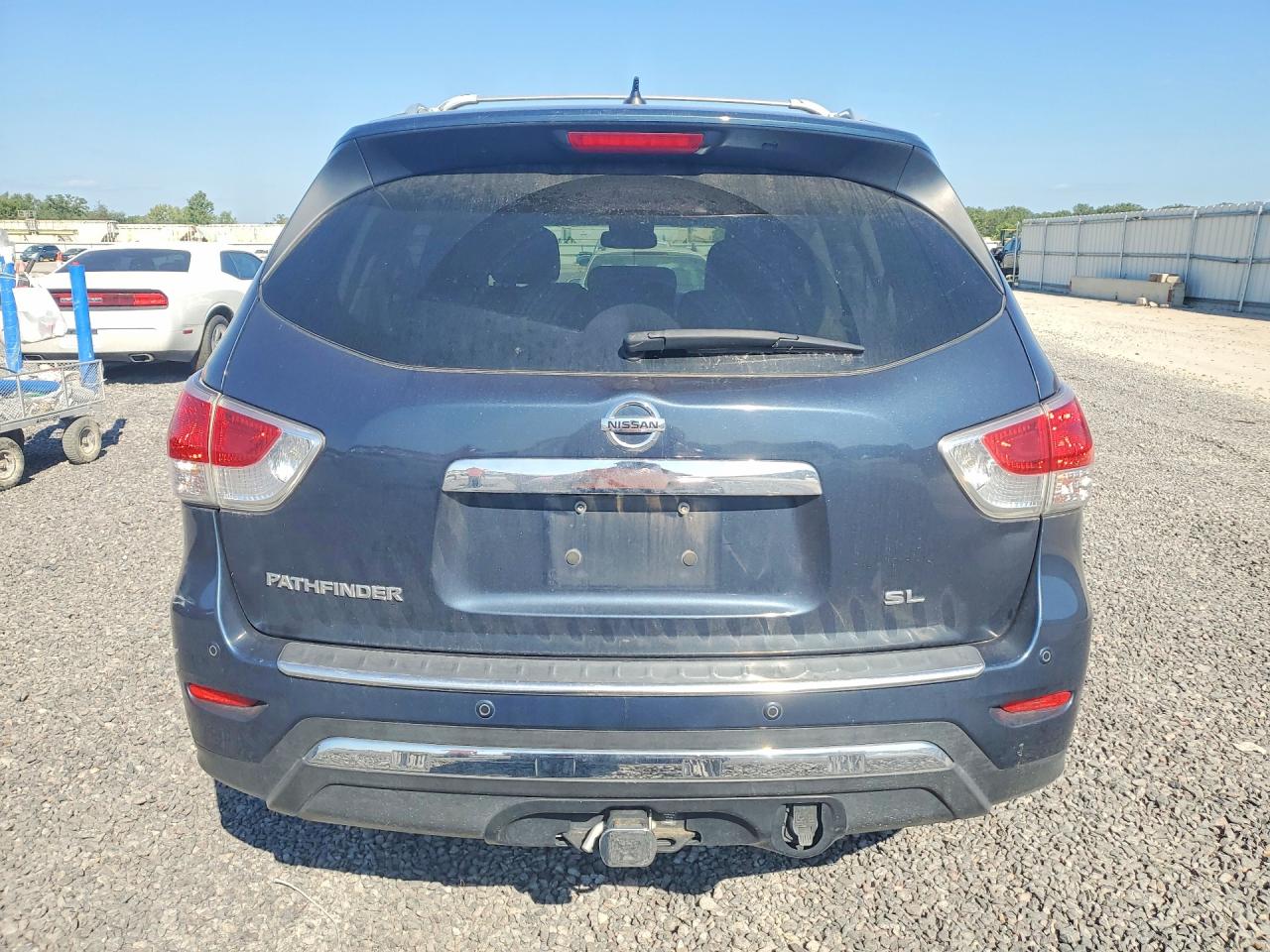 2016 Nissan Pathfinder Sl Blue vin: 5N1AR2MN1GC634403