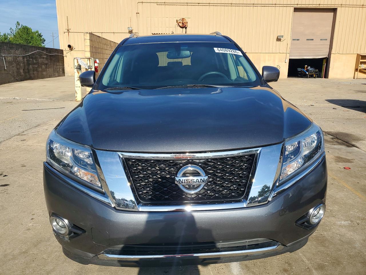 2016 Nissan Pathfinder Platinum Gray vin: 5N1AR2MN1GC665831