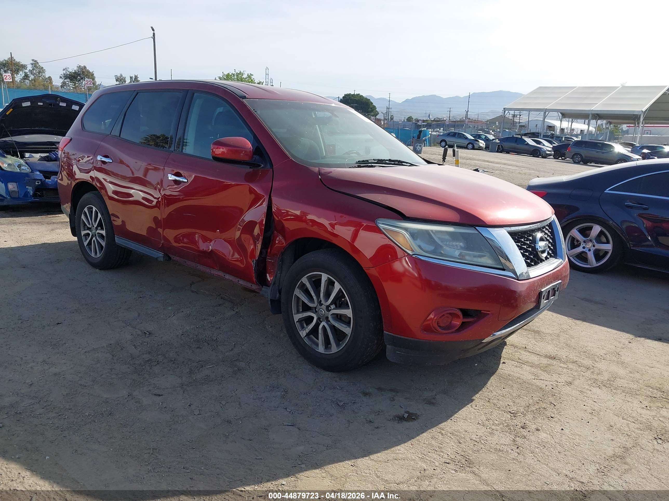2013 Nissan Pathfinder S Красный vin: 5N1AR2MN2DC601549