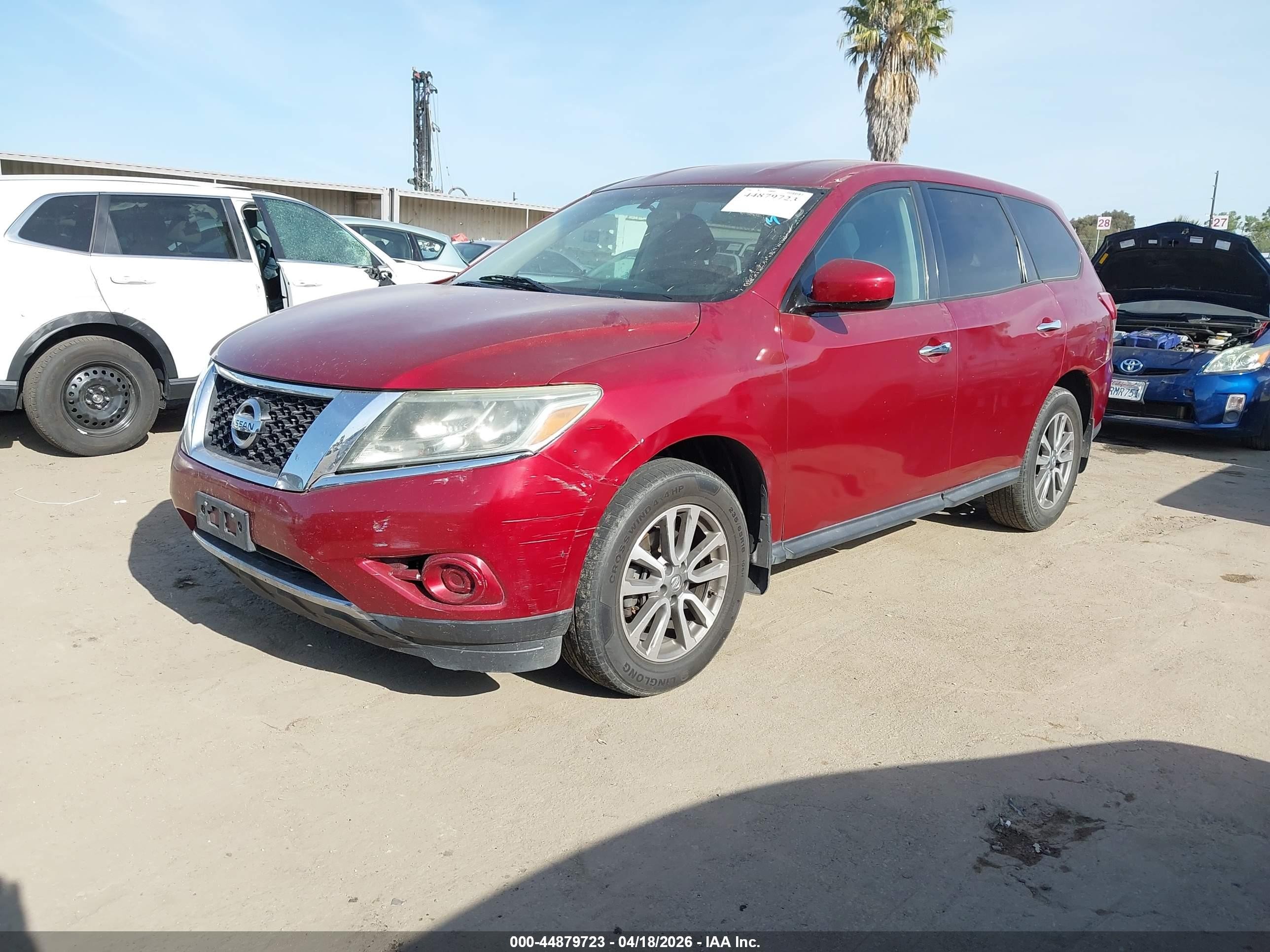 2013 Nissan Pathfinder S Красный vin: 5N1AR2MN2DC601549